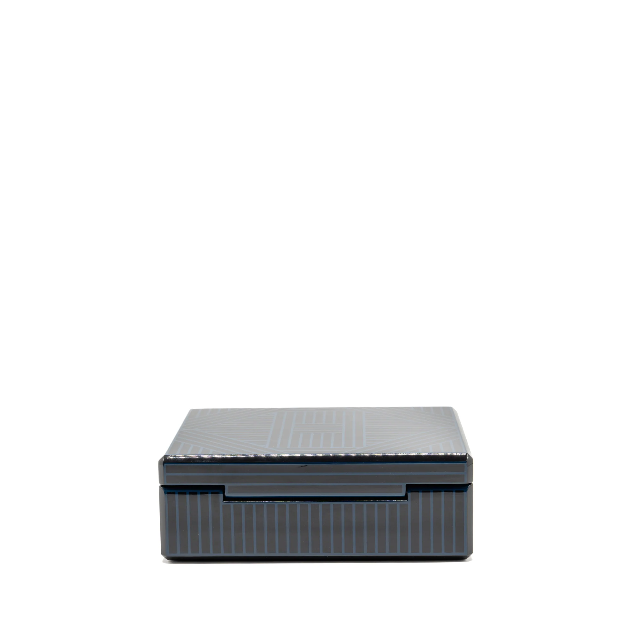 Hermes Facettes Lion Watch Box Lacquered Wood with laser engraving/Velvet Lambskin Blue Ocean - Image 3
