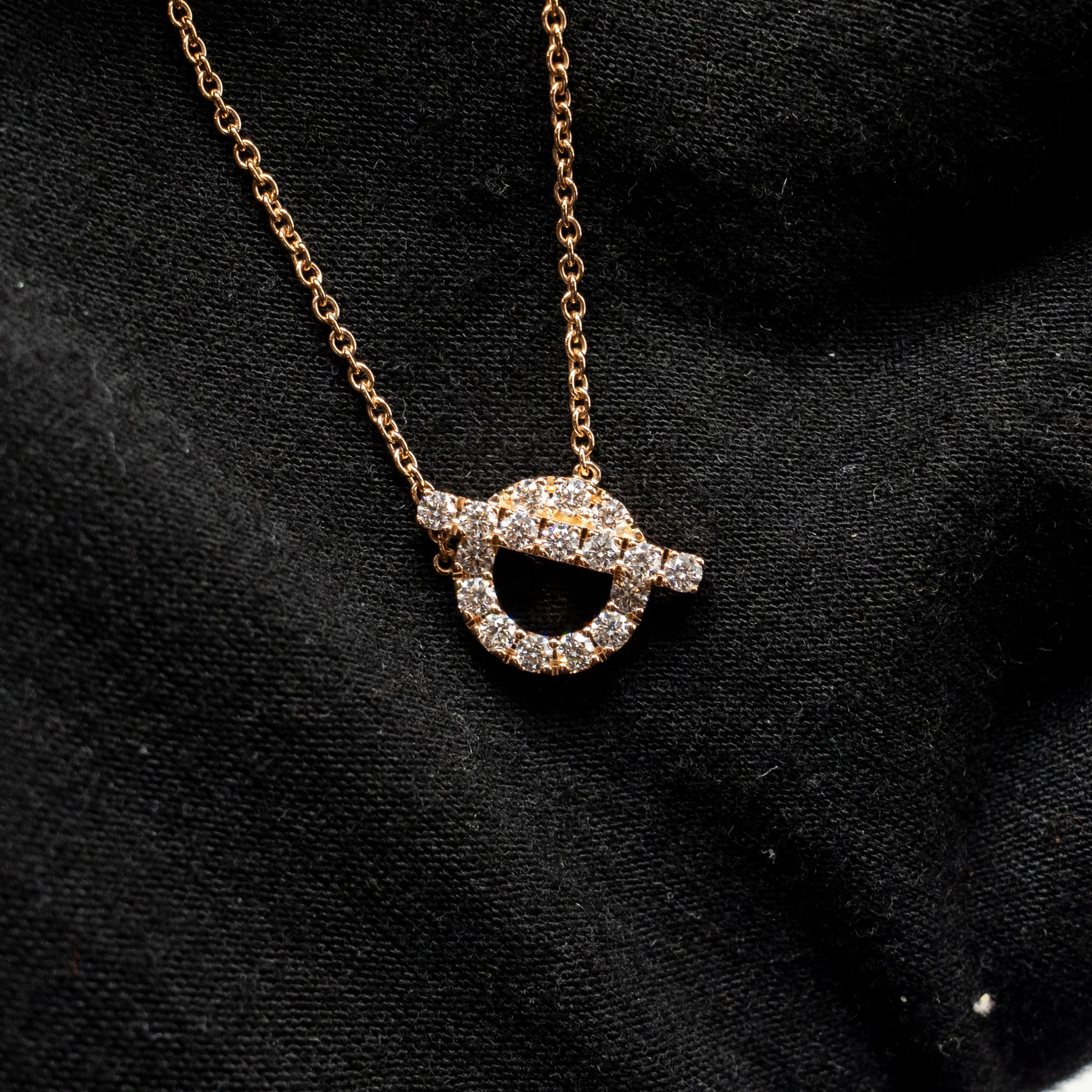 Hermes Finesse Pendant Rose Gold, diamonds - Image 4