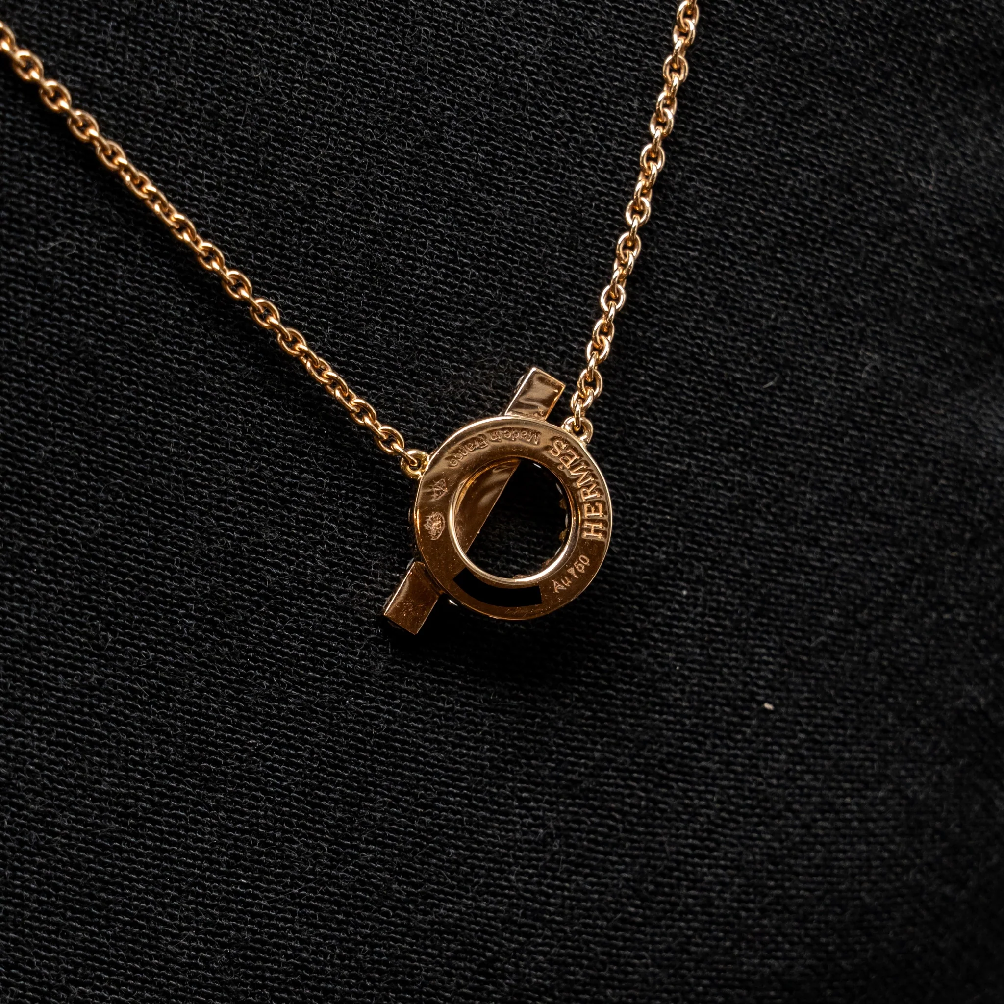Hermes Finesse pendant rose gold with diamonds - Image 5