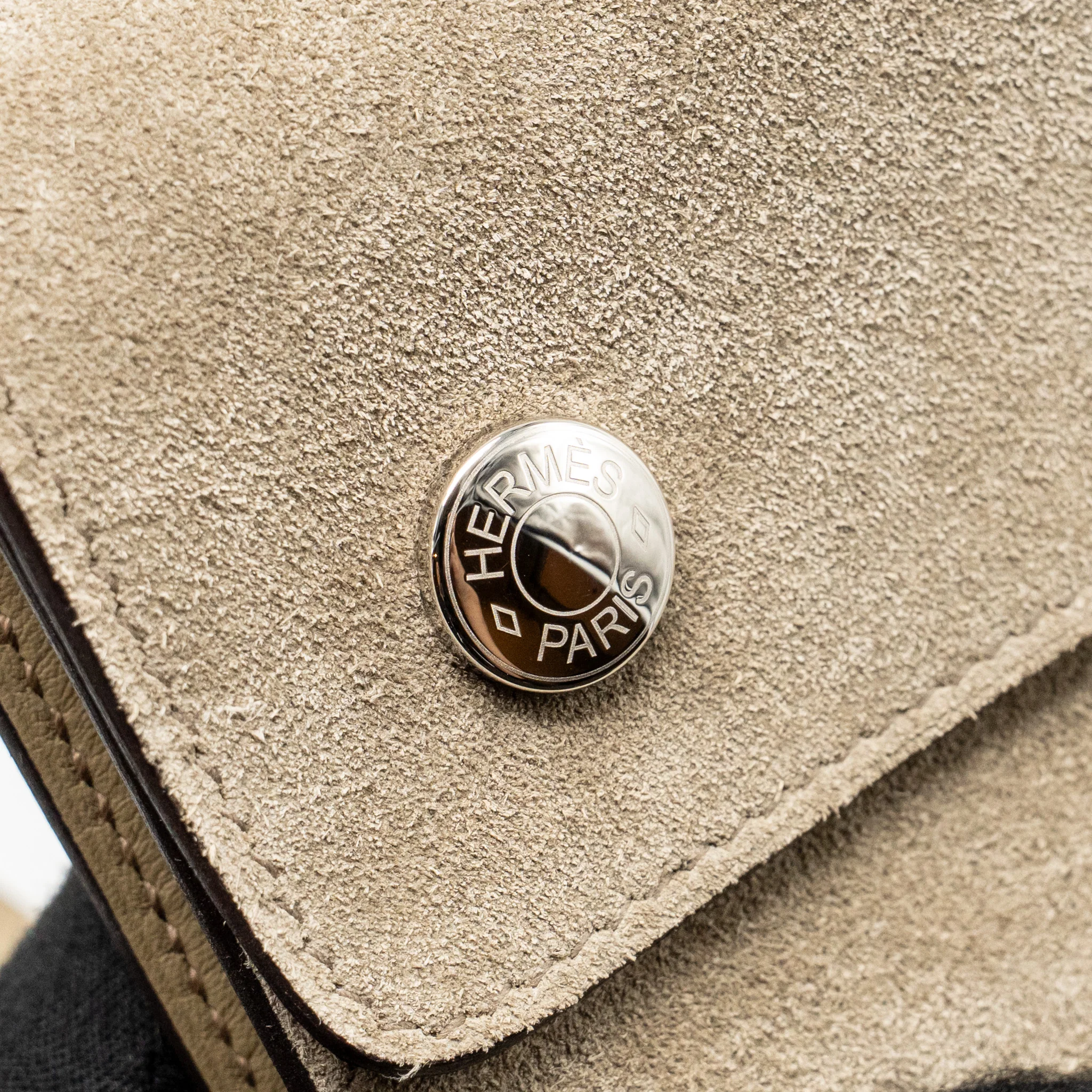 Hermes Hermesnap Grizzly/Swift Gris Caillou/Beige Marfa SHW Stamp W - Image 12