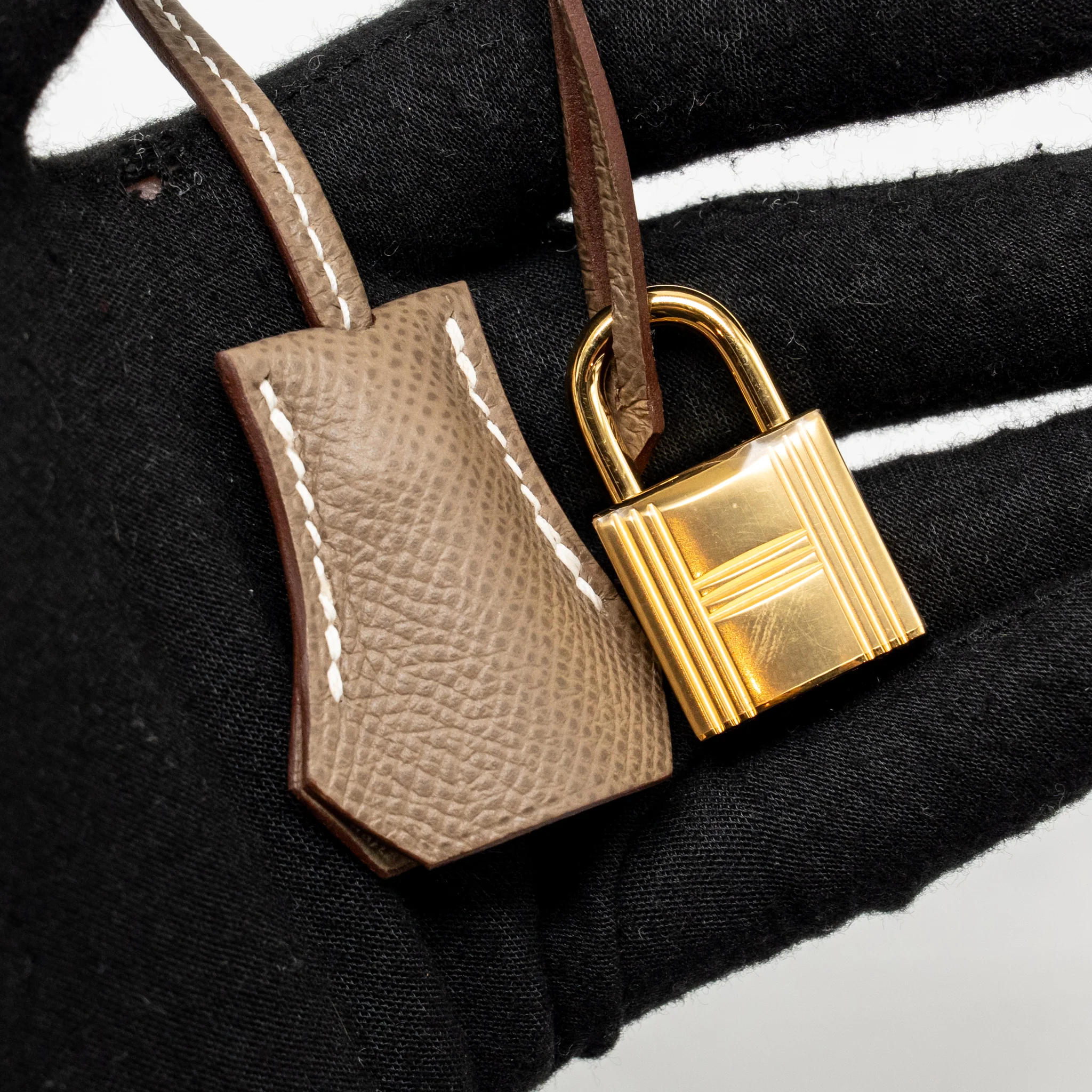 Hermes Kelly 25 Epsom Etoupe GHW Stamp U - Image 19