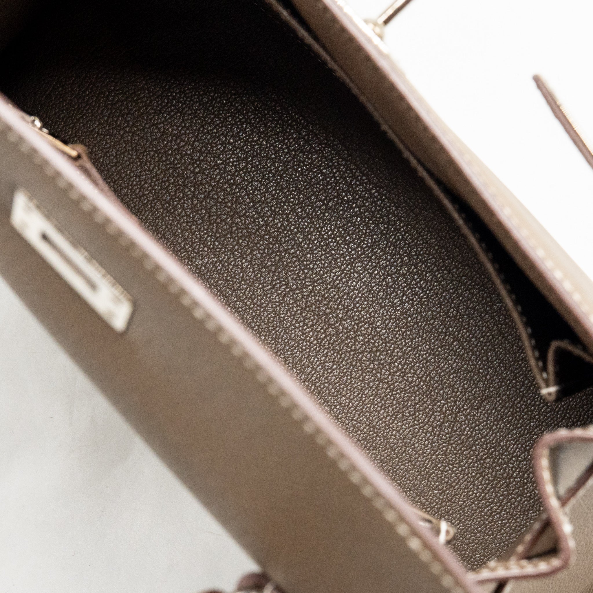 Hermes Kelly 25 Epsom Etoupe SHW Stamp Y - Image 17