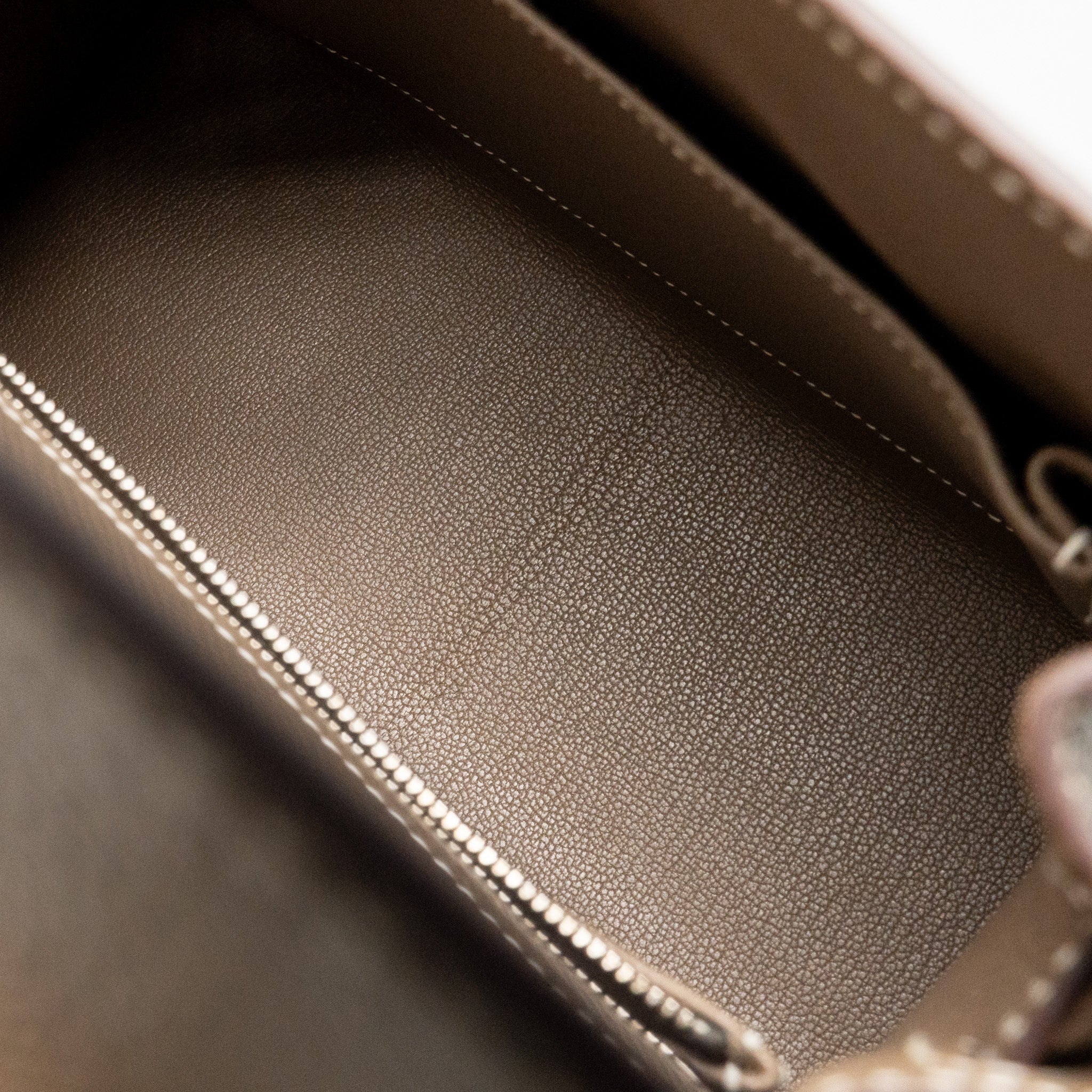 Hermes Kelly 25 Epsom Etoupe SHW Stamp Z - Image 17