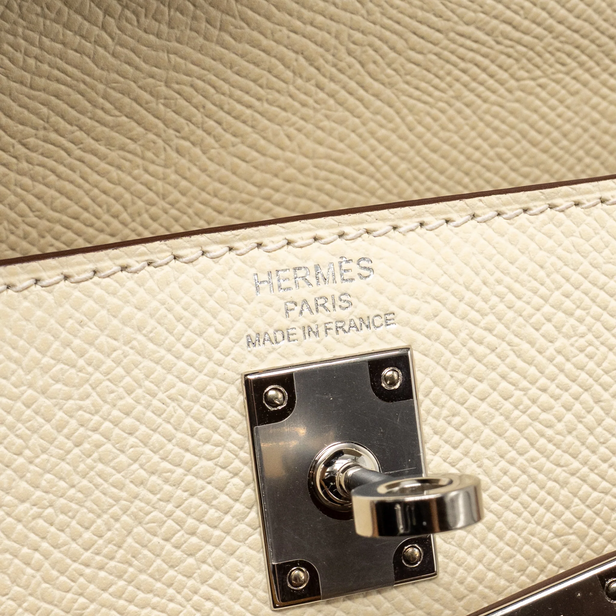 Hermes Kelly 25 Epsom Nata/Chai/Gris Meyer SHW Stamp U - Image 14