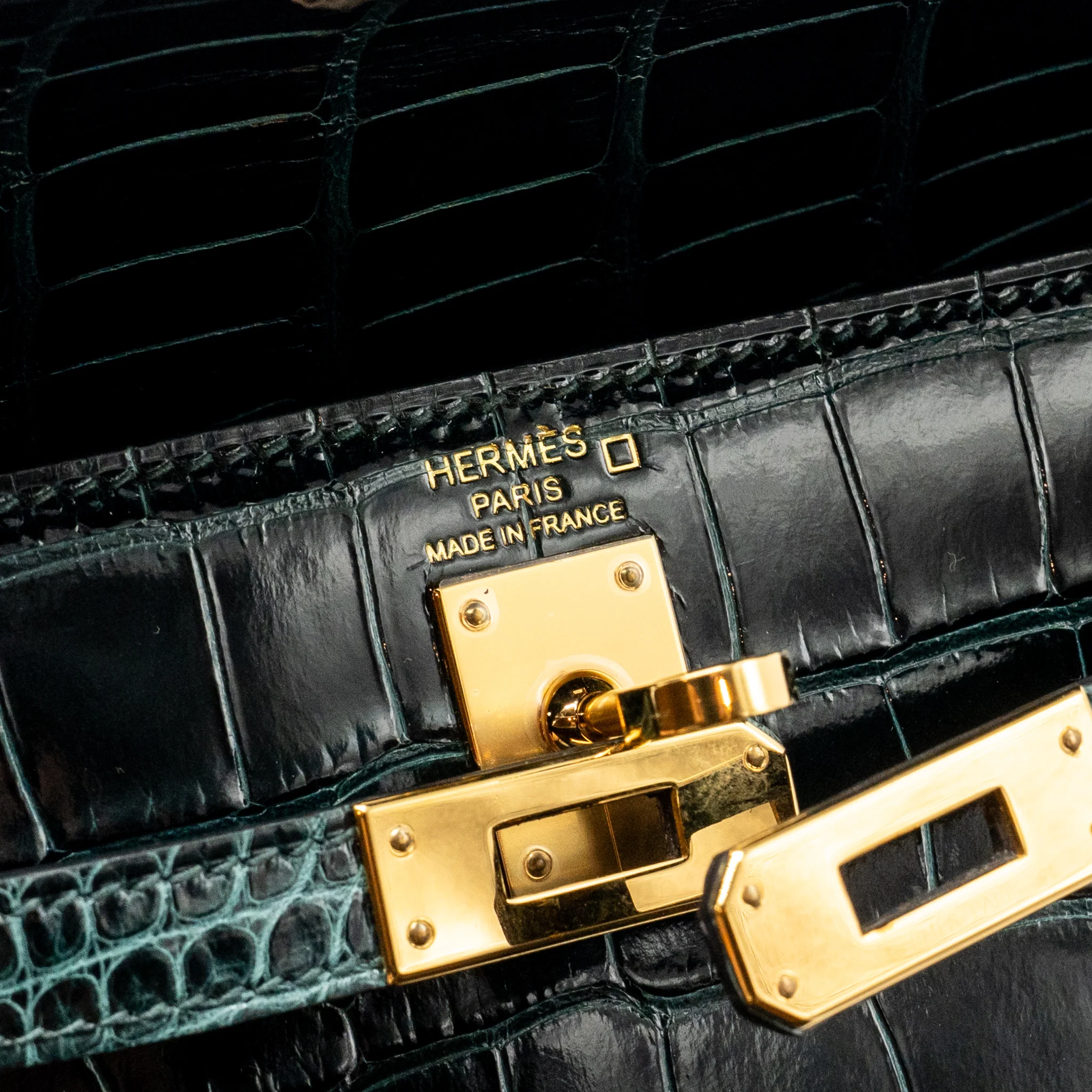 Hermes Kelly 25 shiny alligator mississippiensis vert cypres GHW stamp B - Image 15