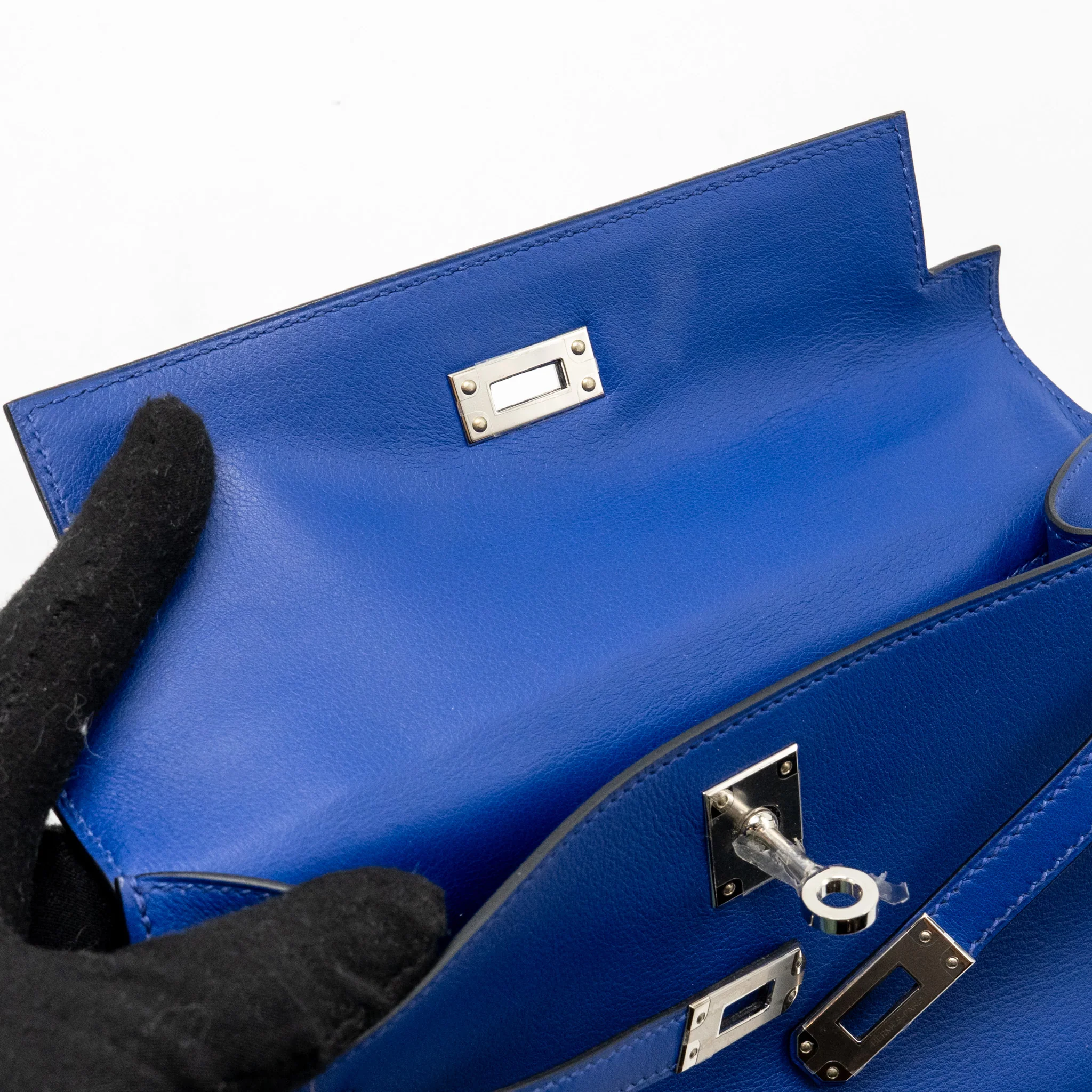 Hermes Kelly Pochette Swift Blue Electric SHW Stamp C - Image 14