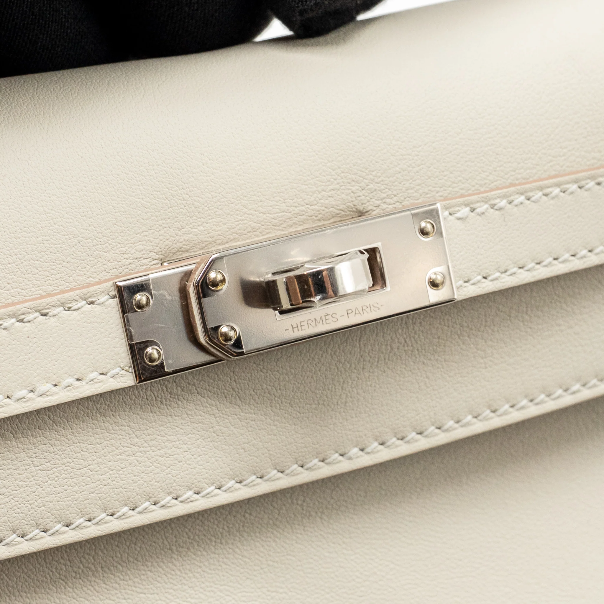 Hermes Kelly Pochette swift gris perle SHW stamp K - Image 14
