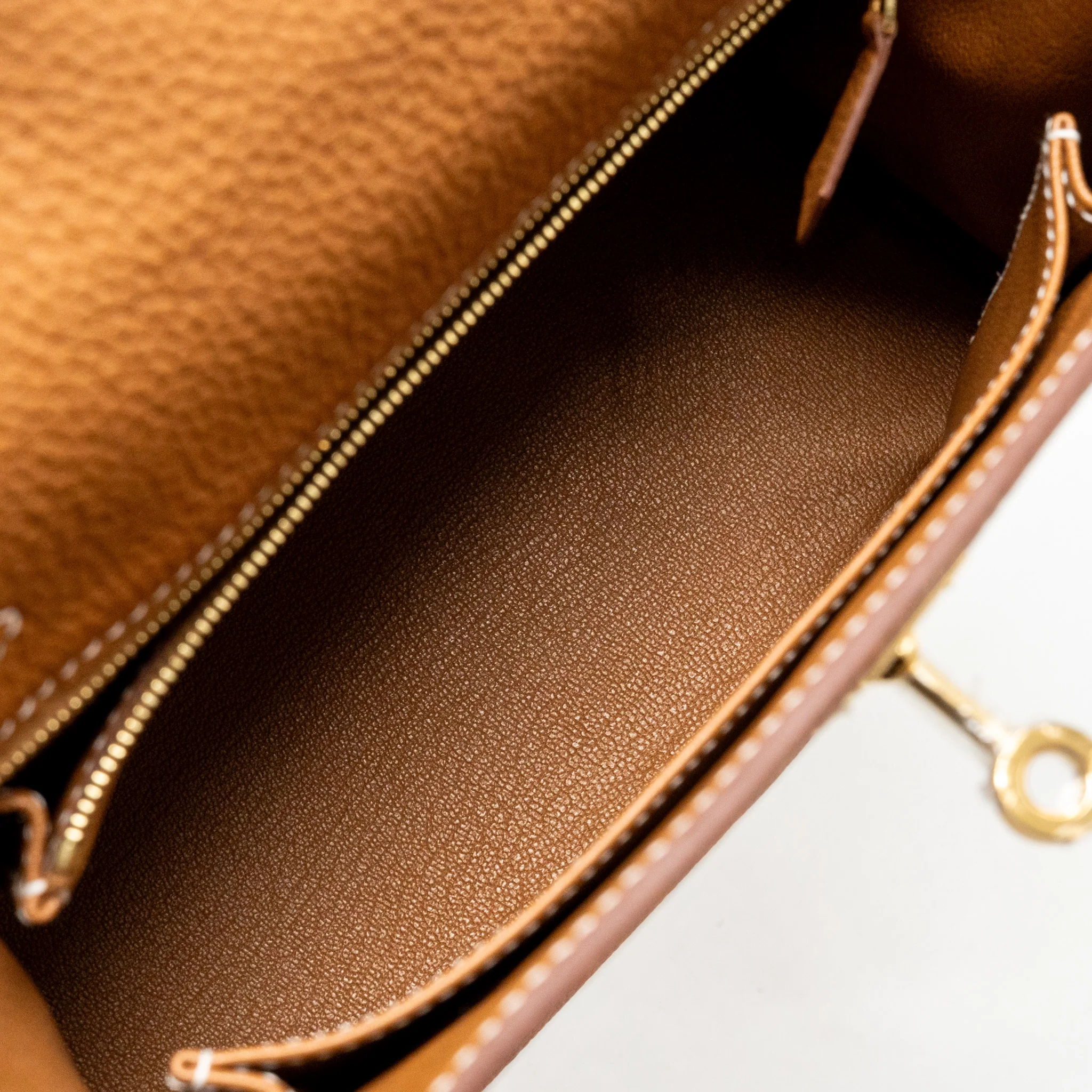 Hermes Kelly 25 Togo Gold GHW Stamp W - Image 16