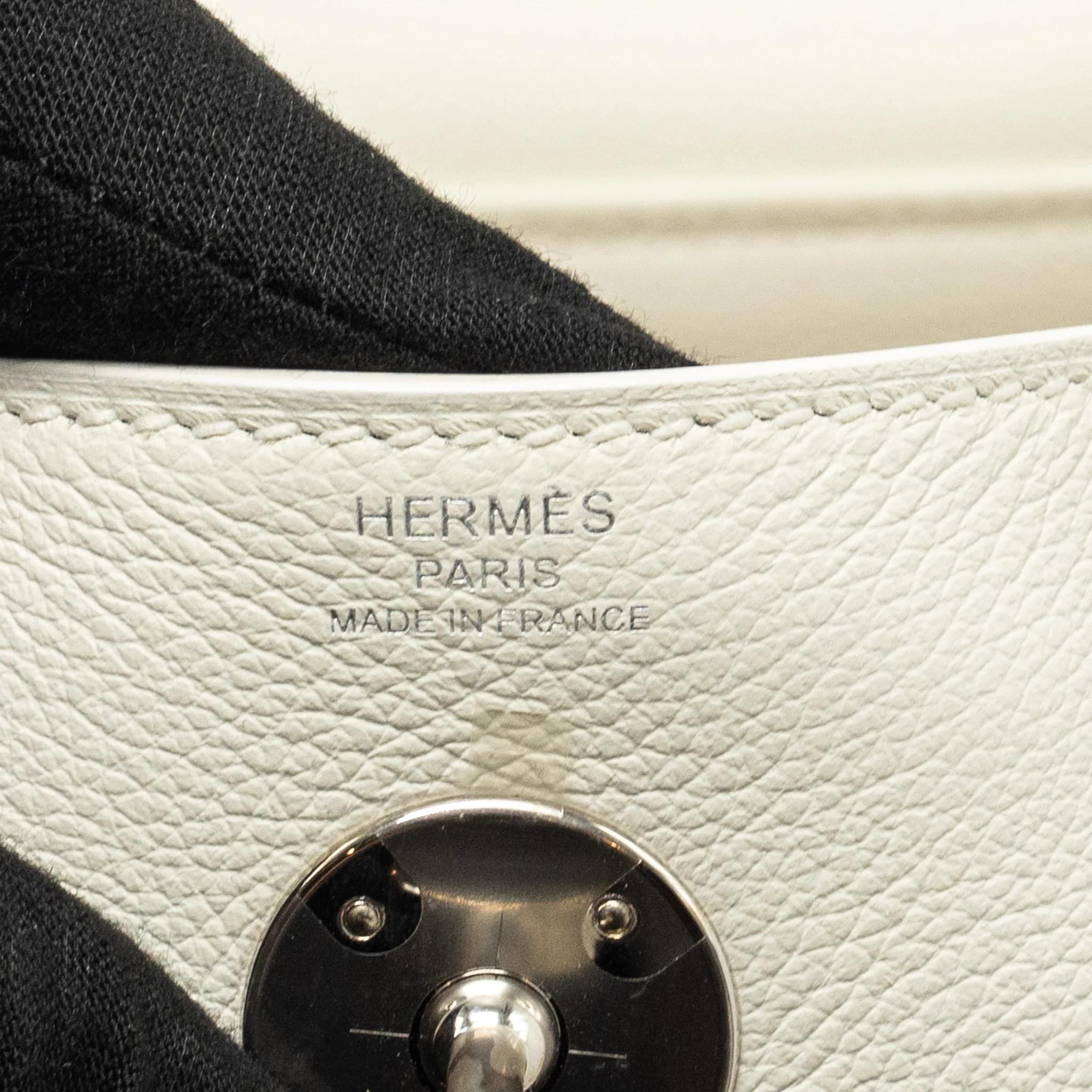Hermes Lindy26 Evercolor Blanc SHW Stamp Z - Image 14