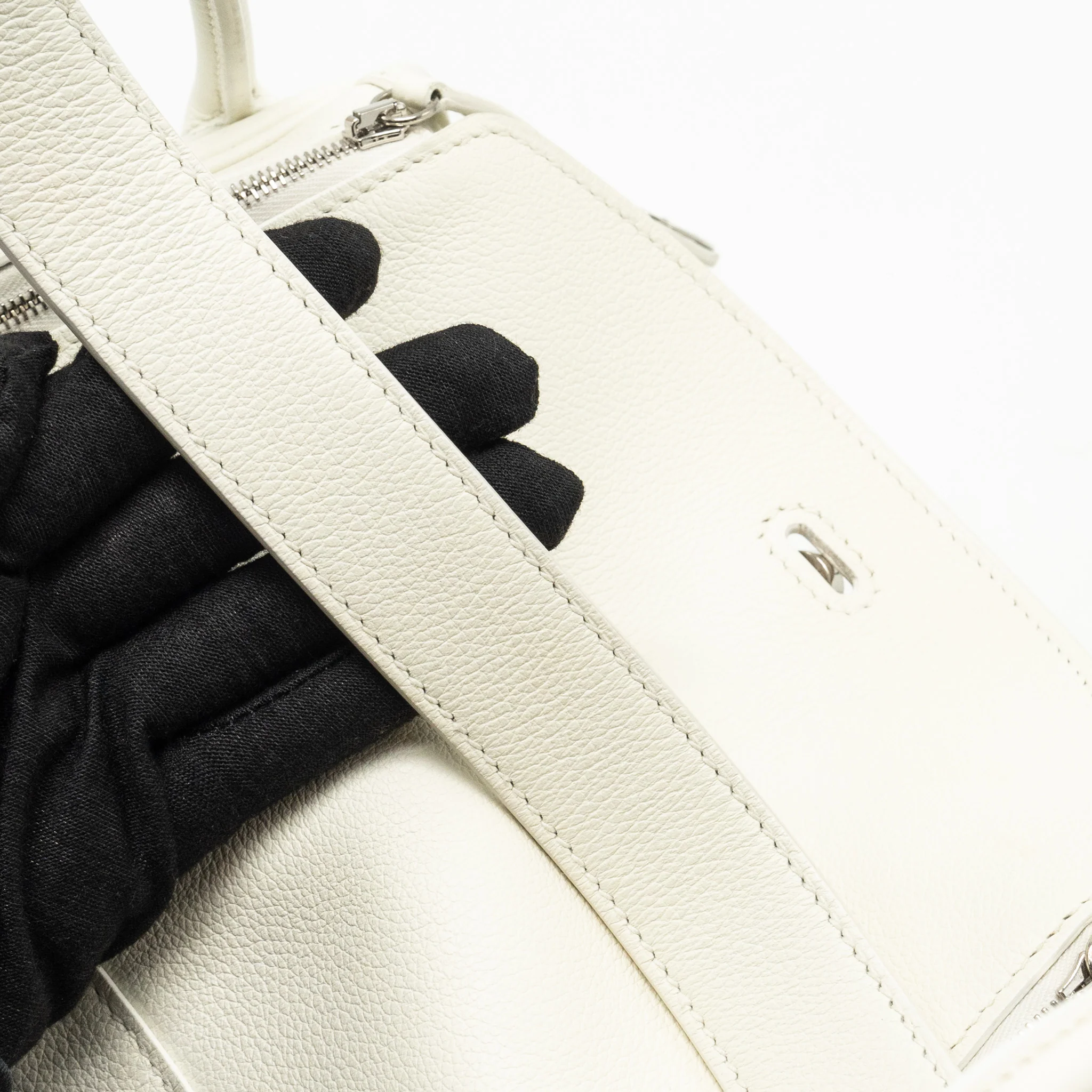 Hermes Lindy26 Evercolor Blanc SHW Stamp Z - Image 18