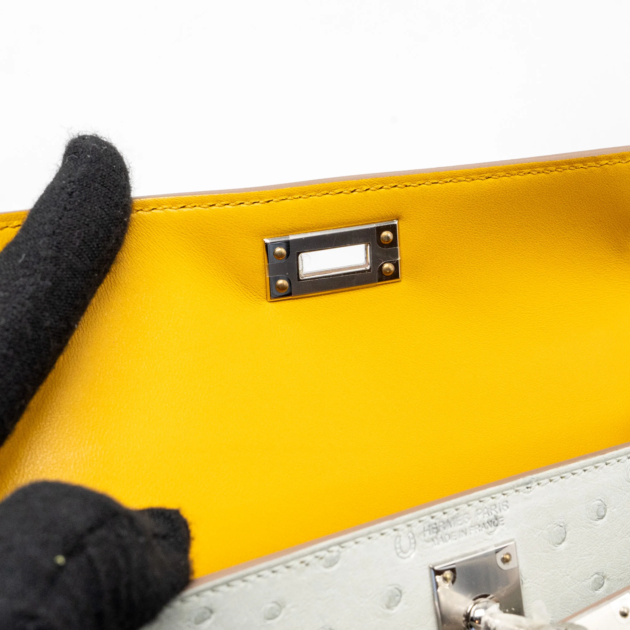 Hermes Mini Kelly II Special Order Ostrich Gris Perle/Jaune Amber SHW Stamp B - Image 13
