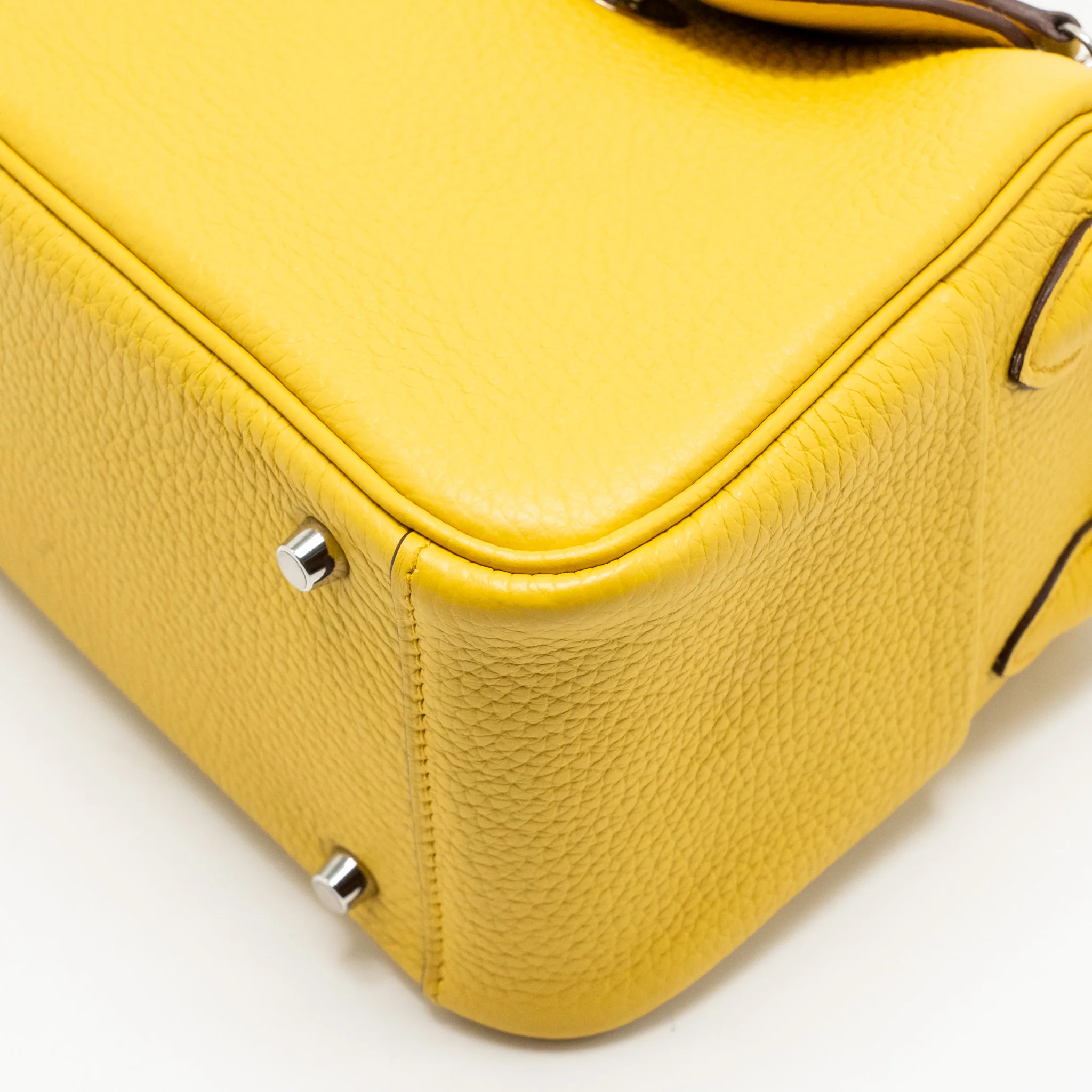 Hermes Mini Lindy Clemence B4 Sun SHW Stamp B - Image 10