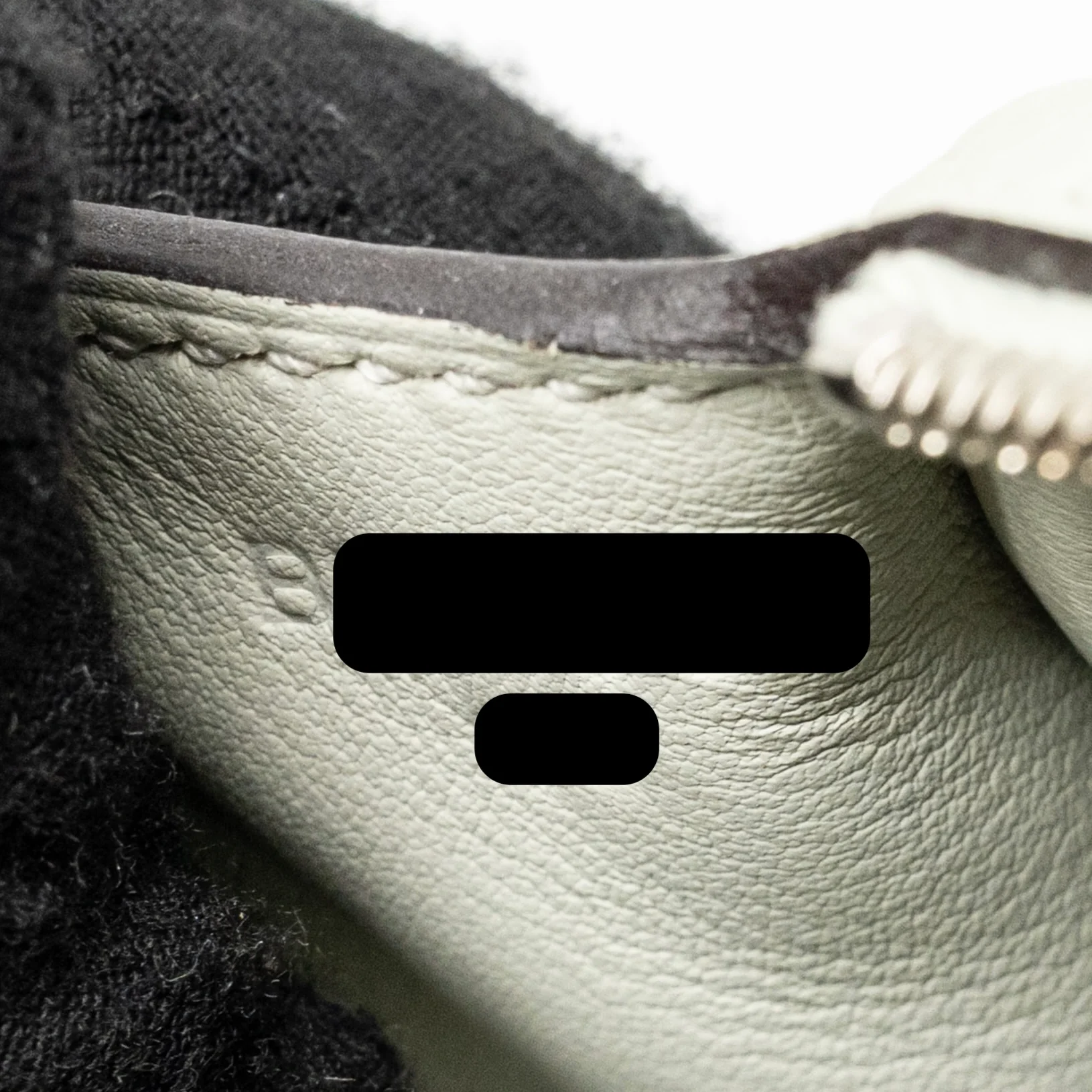 Hermes Mini Lindy Clemence Gris Neve SHW stamp B - Image 16