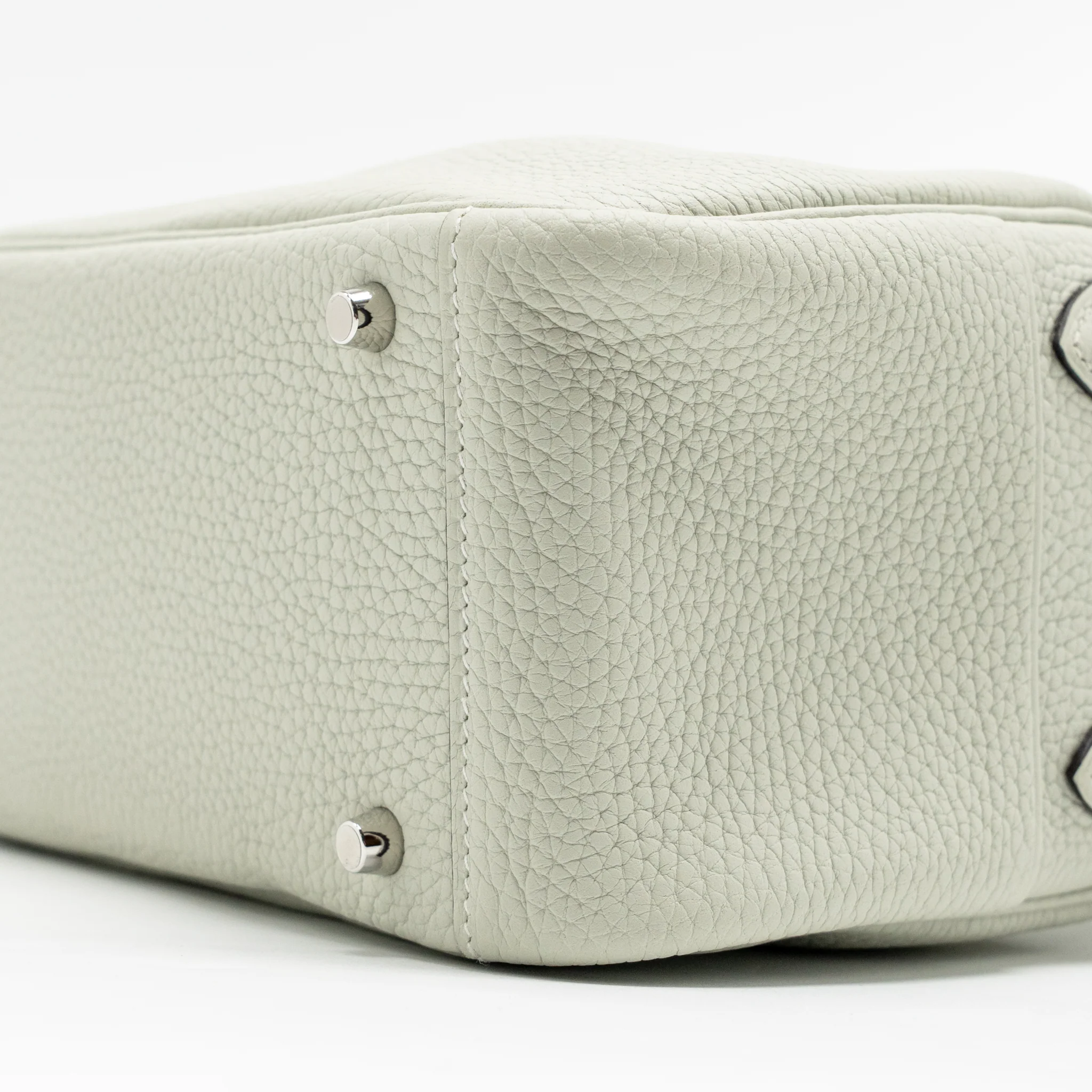 Hermes Mini Lindy Clemence Gris Neve SHW stamp B - Image 7
