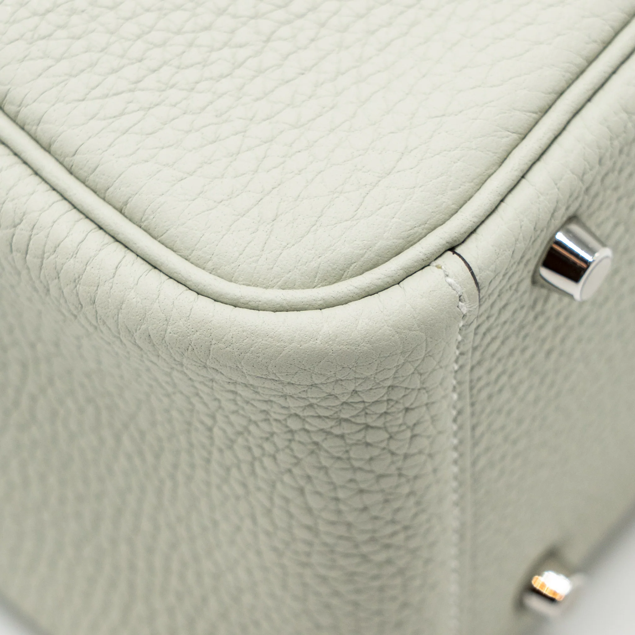 Hermes Mini Lindy Clemence Gris Neve SHW stamp B - Image 8