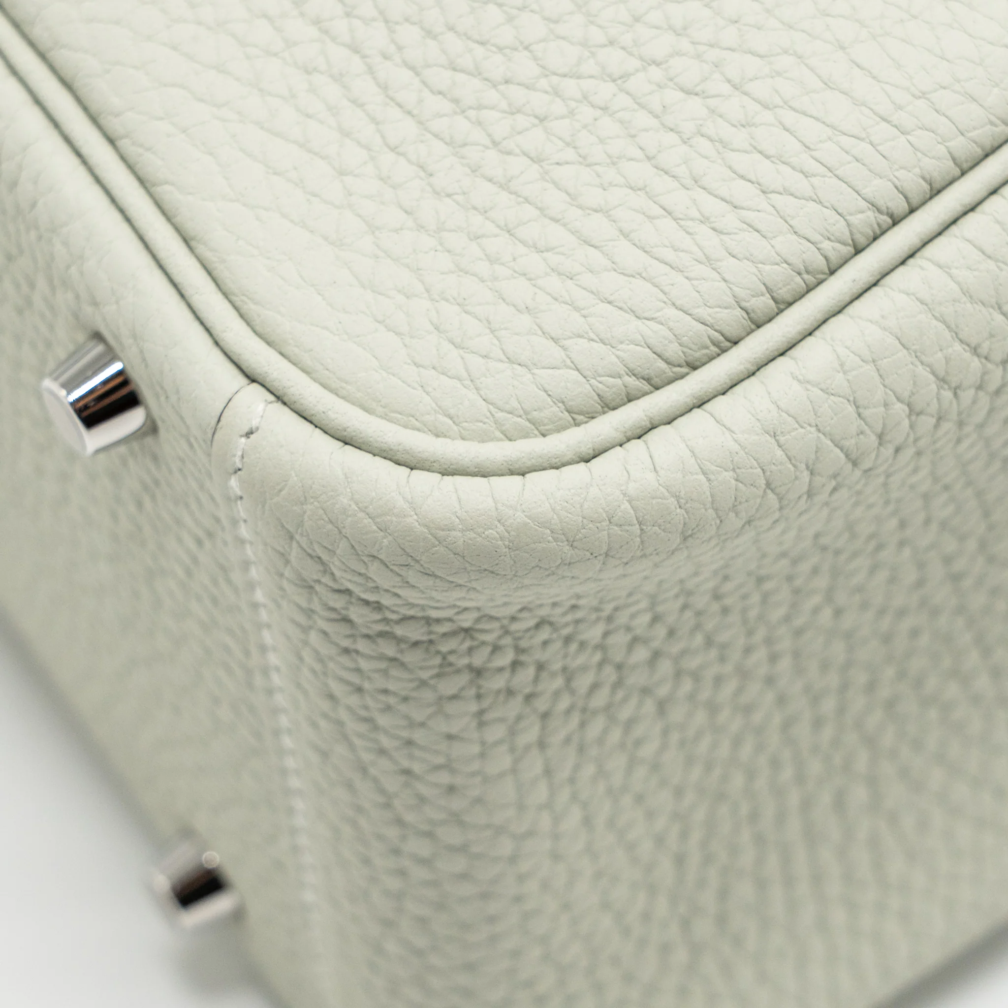 Hermes Mini Lindy Clemence Gris Neve SHW stamp B - Image 9