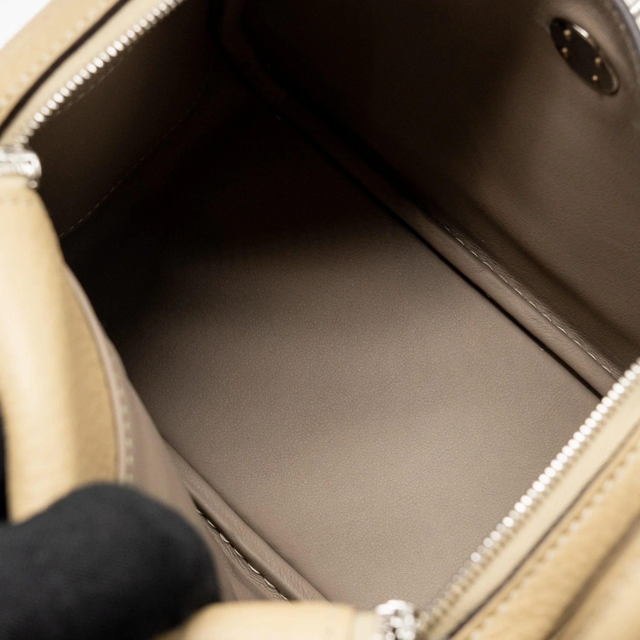 Hermes Mini Lindy II Clemence trench SHW stamp K - Image 15
