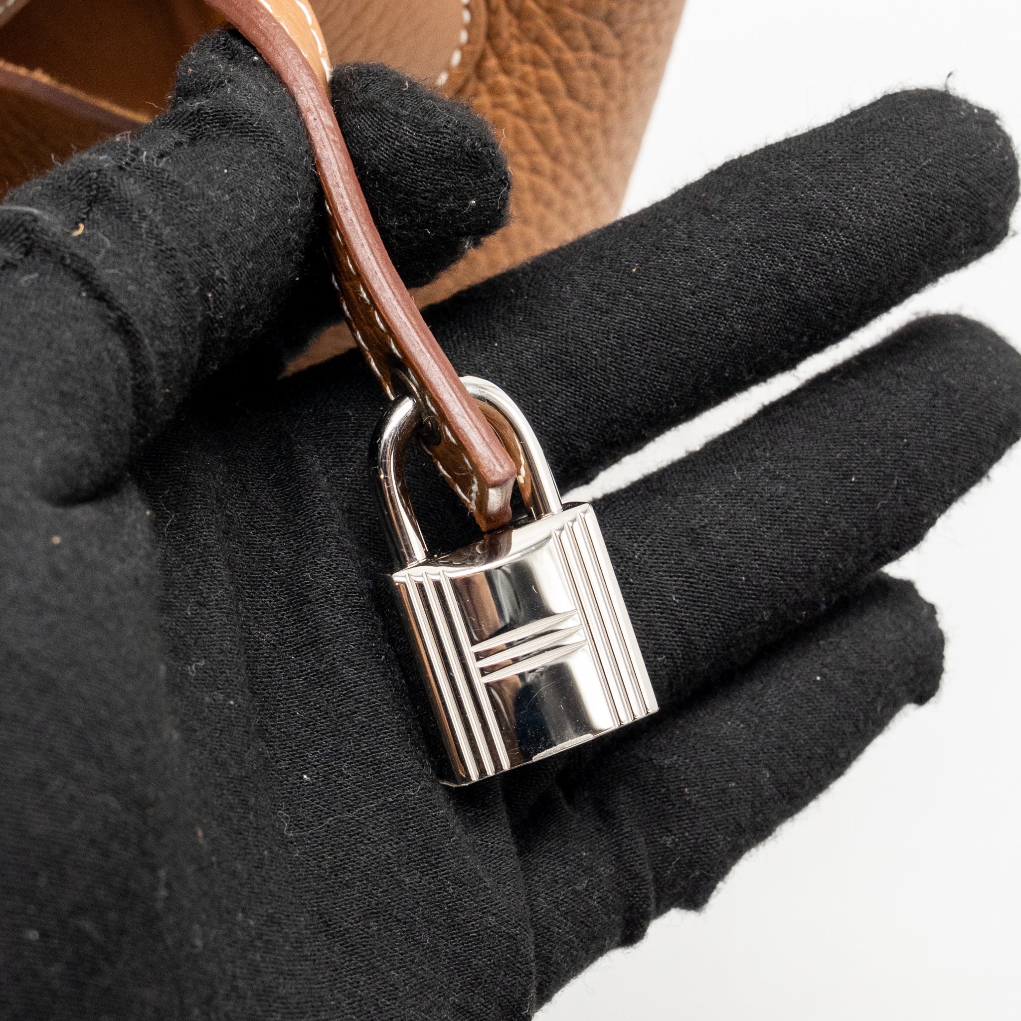 Hermes Picotin 18 Lock Bag Clemence Gold SHW Stamp W - Image 16