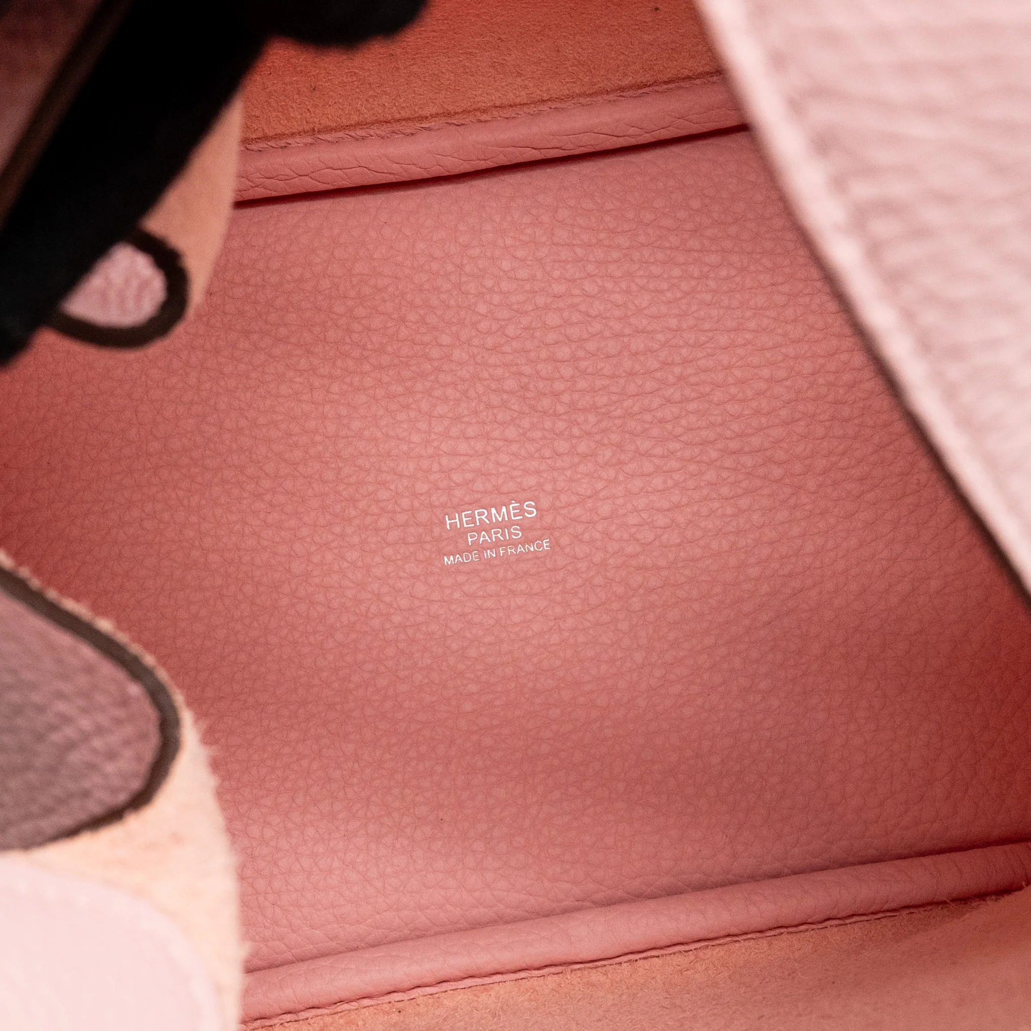 Hermes Picotin 18 Lock Bag Clemence 3Q Rose Sakura SHW Stamp B - Image 13