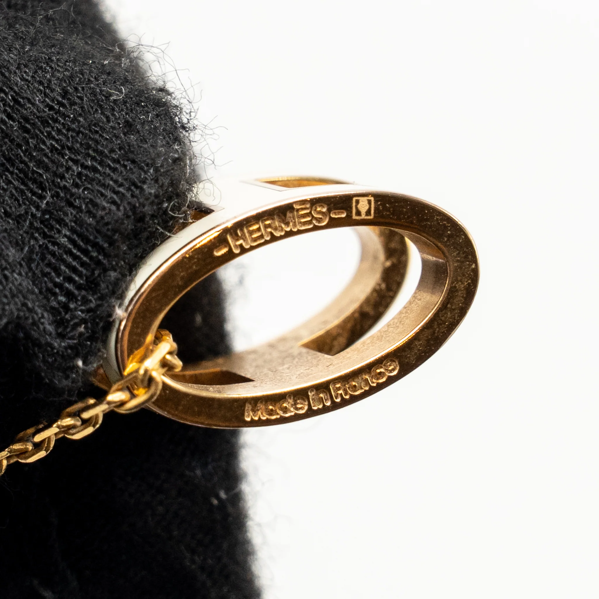 Hermes pop h pendant Blanc GHW - Image 3
