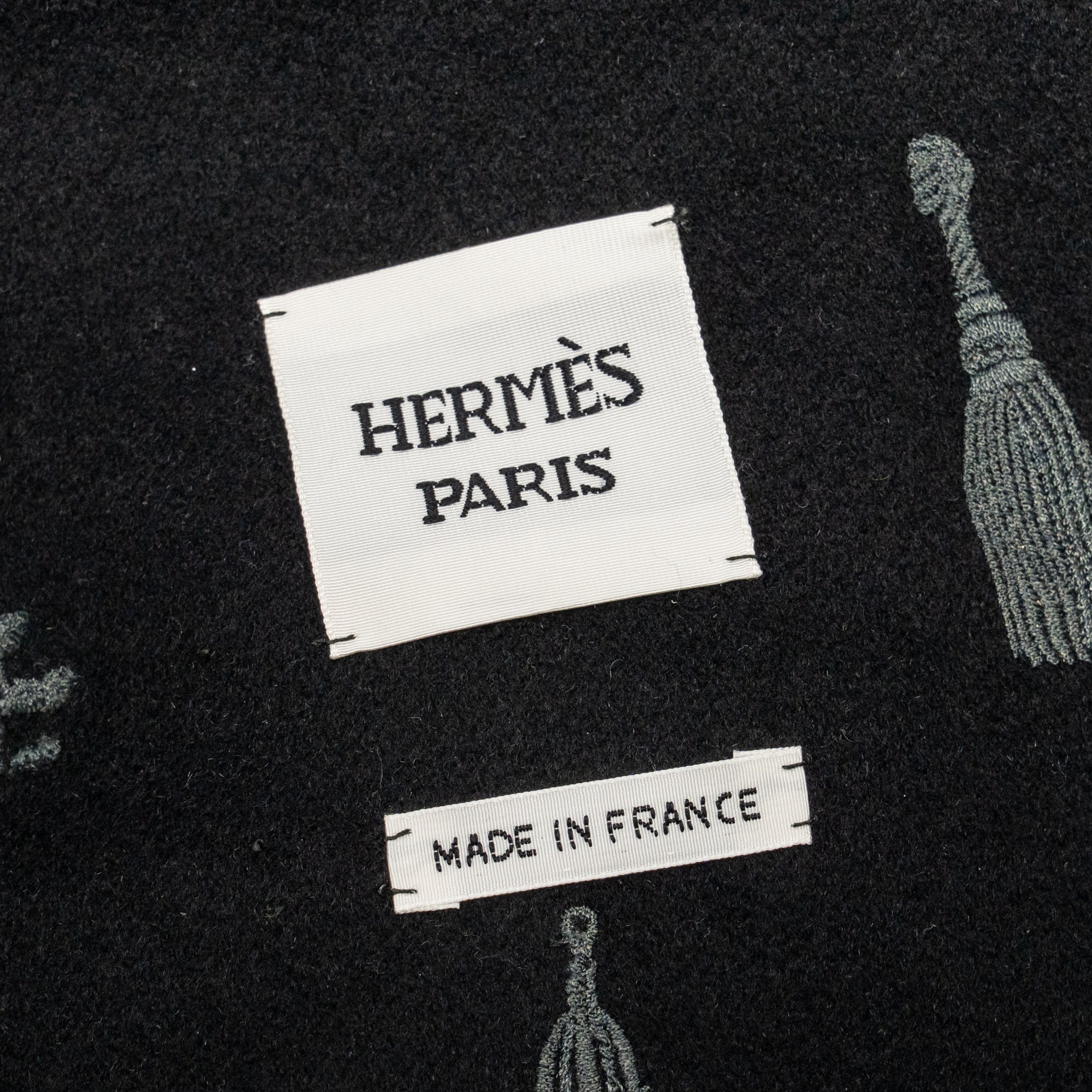 Hermes Size 36 Hooded Embroidered Jacket Cashmere Black - Image 7