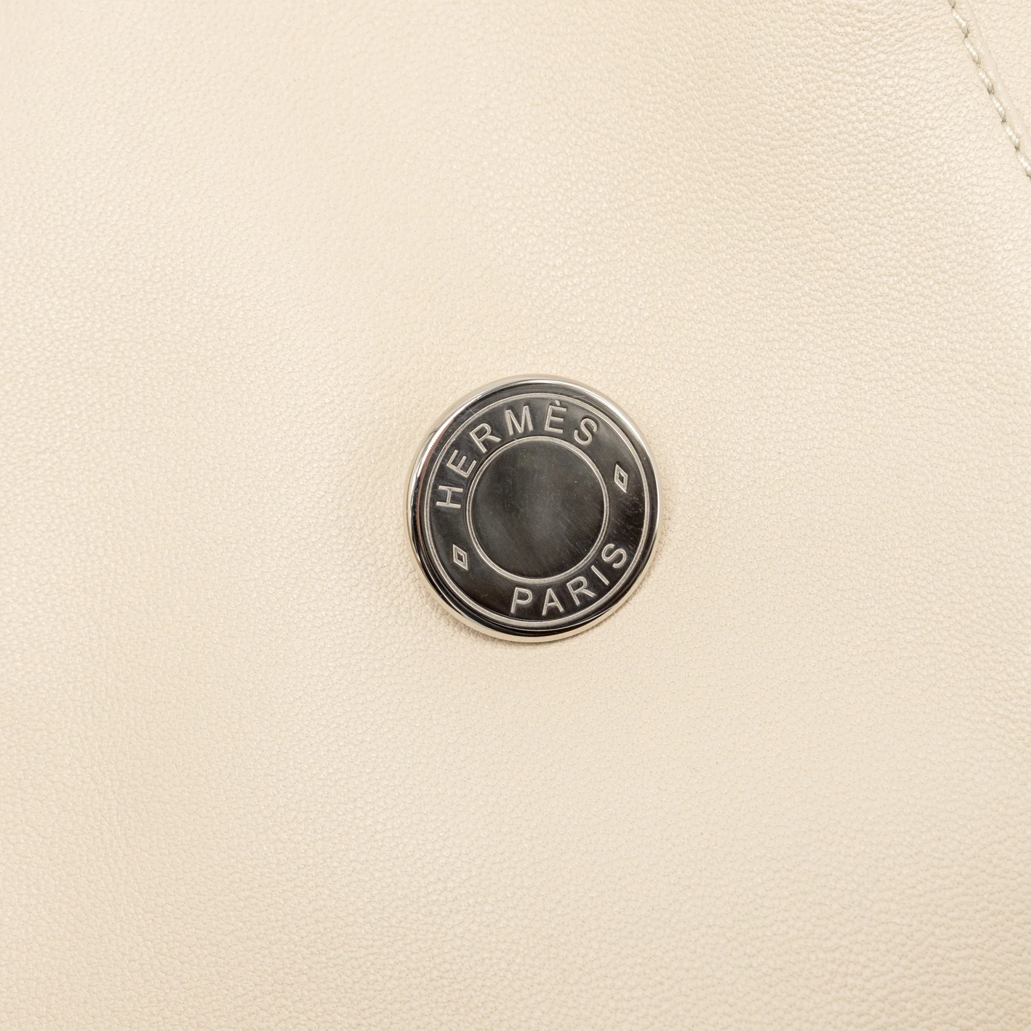 Hermes size 38 long lambskin vest beige - Image 4