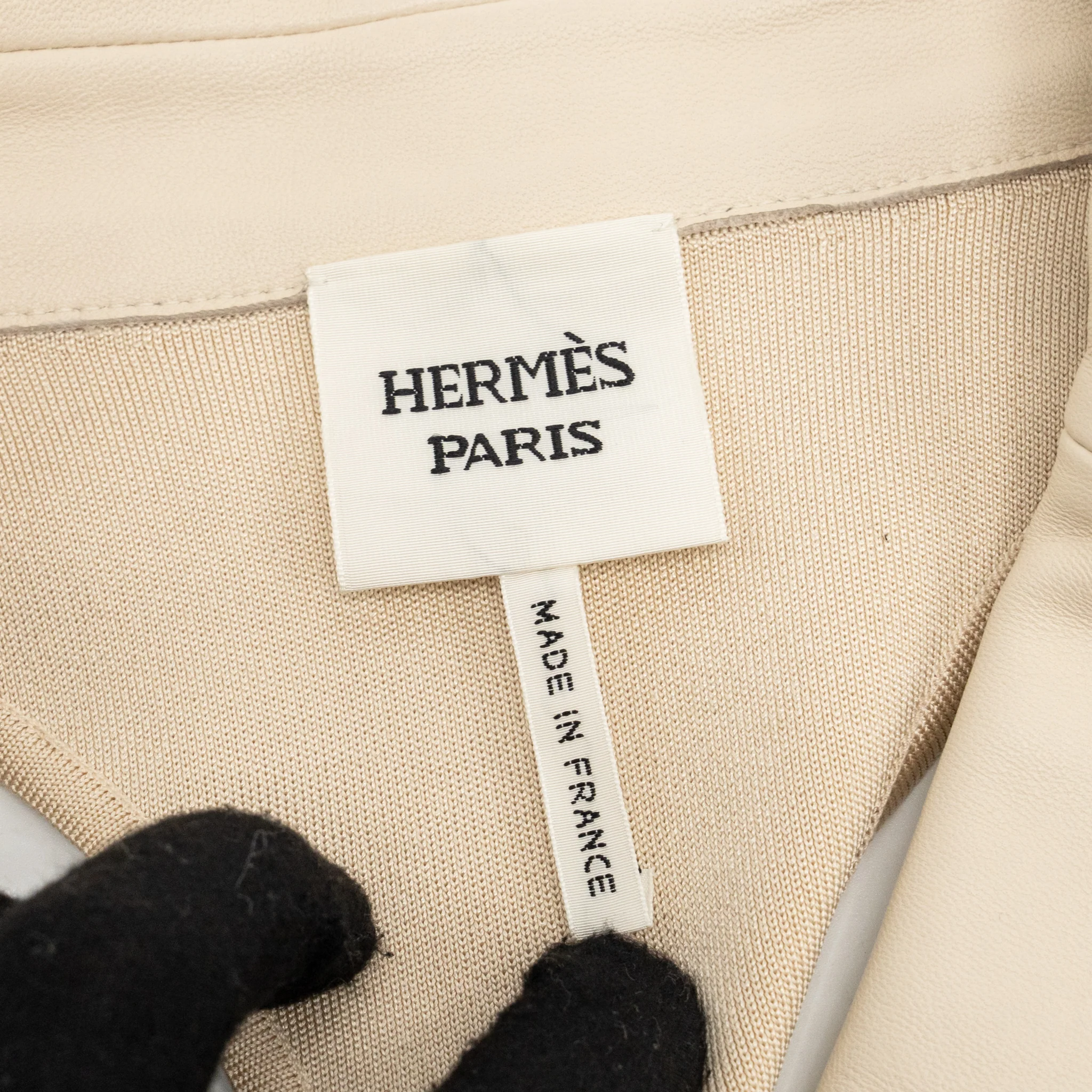 Hermes size 38 long lambskin vest beige - Image 5