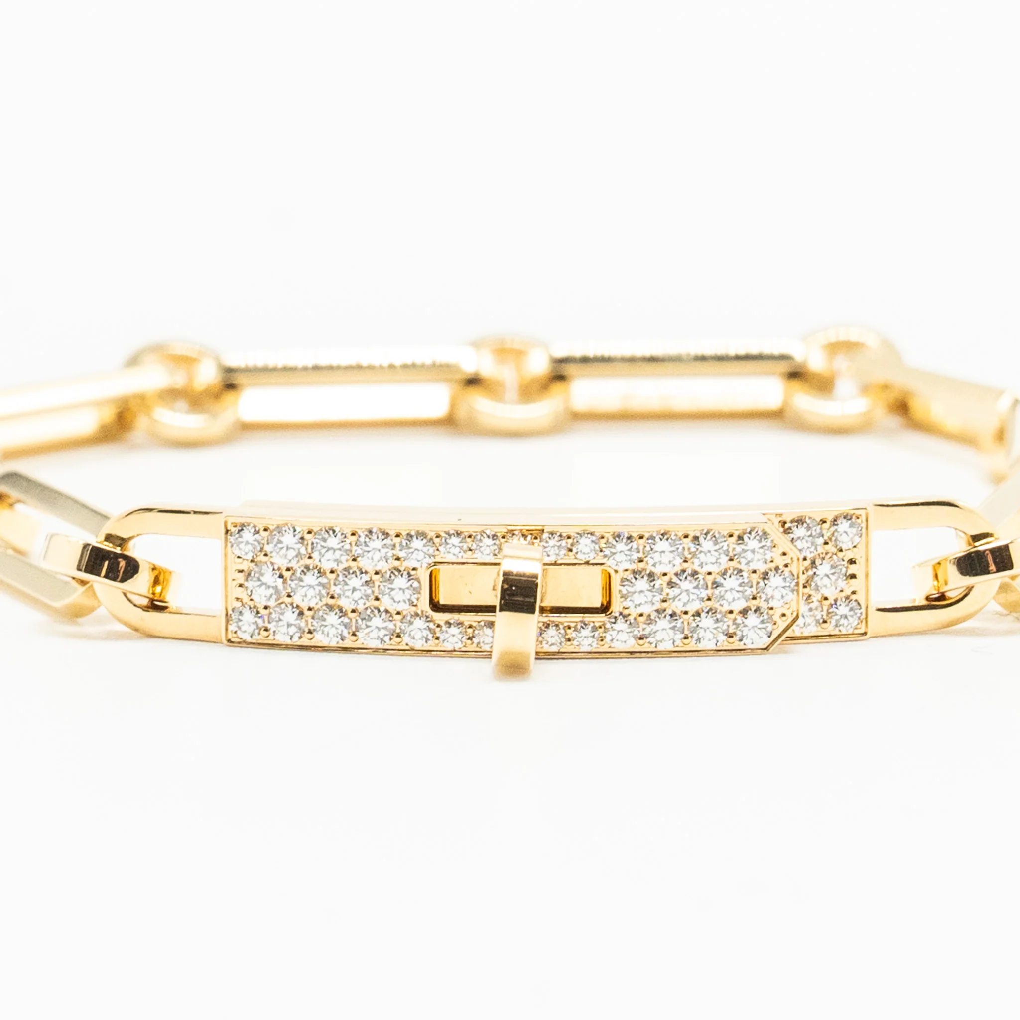 Hermes Size ST Kelly Chaine Bracelet, Small Model Yellow Gold, Diamonds - Image 3