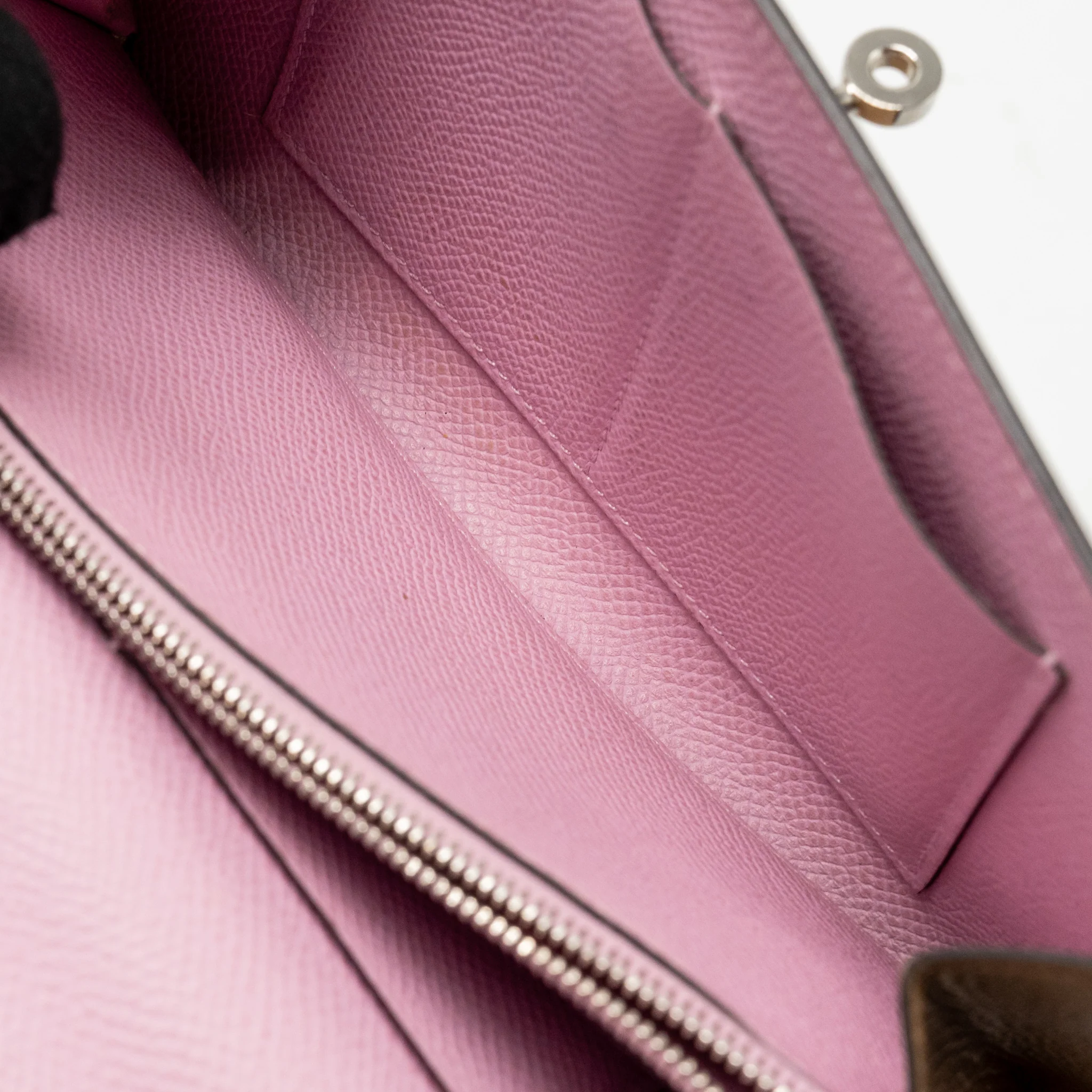 Hermes Kelly to Go Epsom Chai/Mauve sylvester SHW Stamp U - Image 14