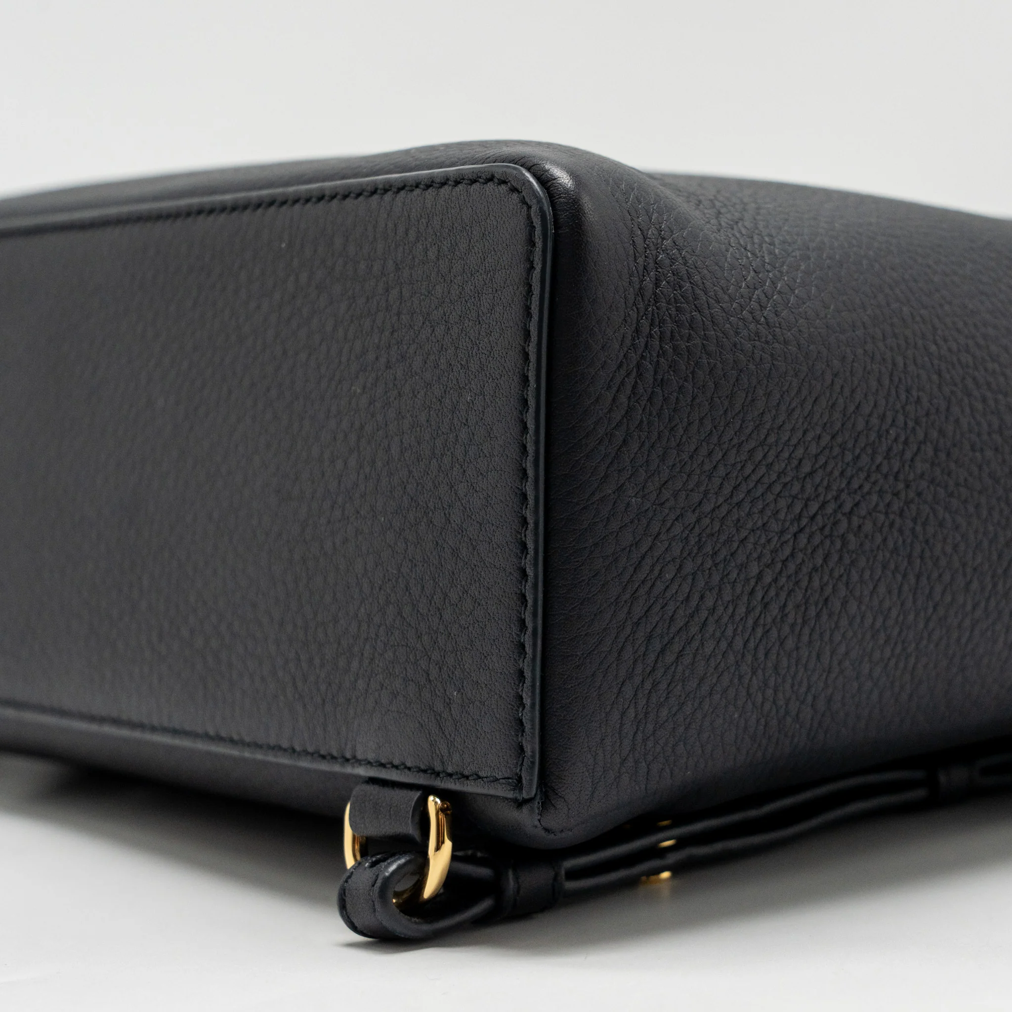 Loro Piana Extra Pocket Backpack L23.5 Grained Calfskin Navy GHW - Image 7