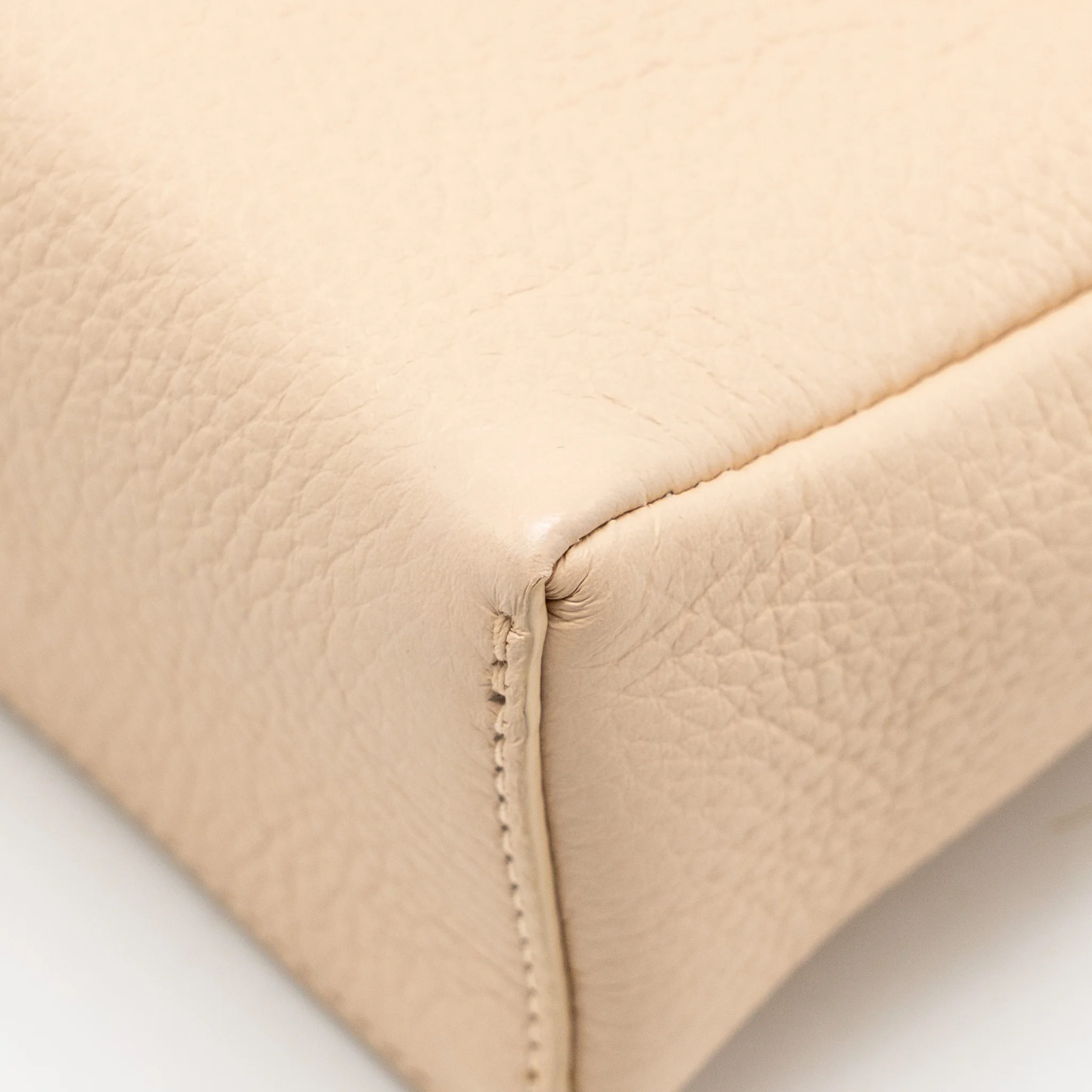 Loro Piana extra pocket L19 grained calfskin light pink SHW - Image 10