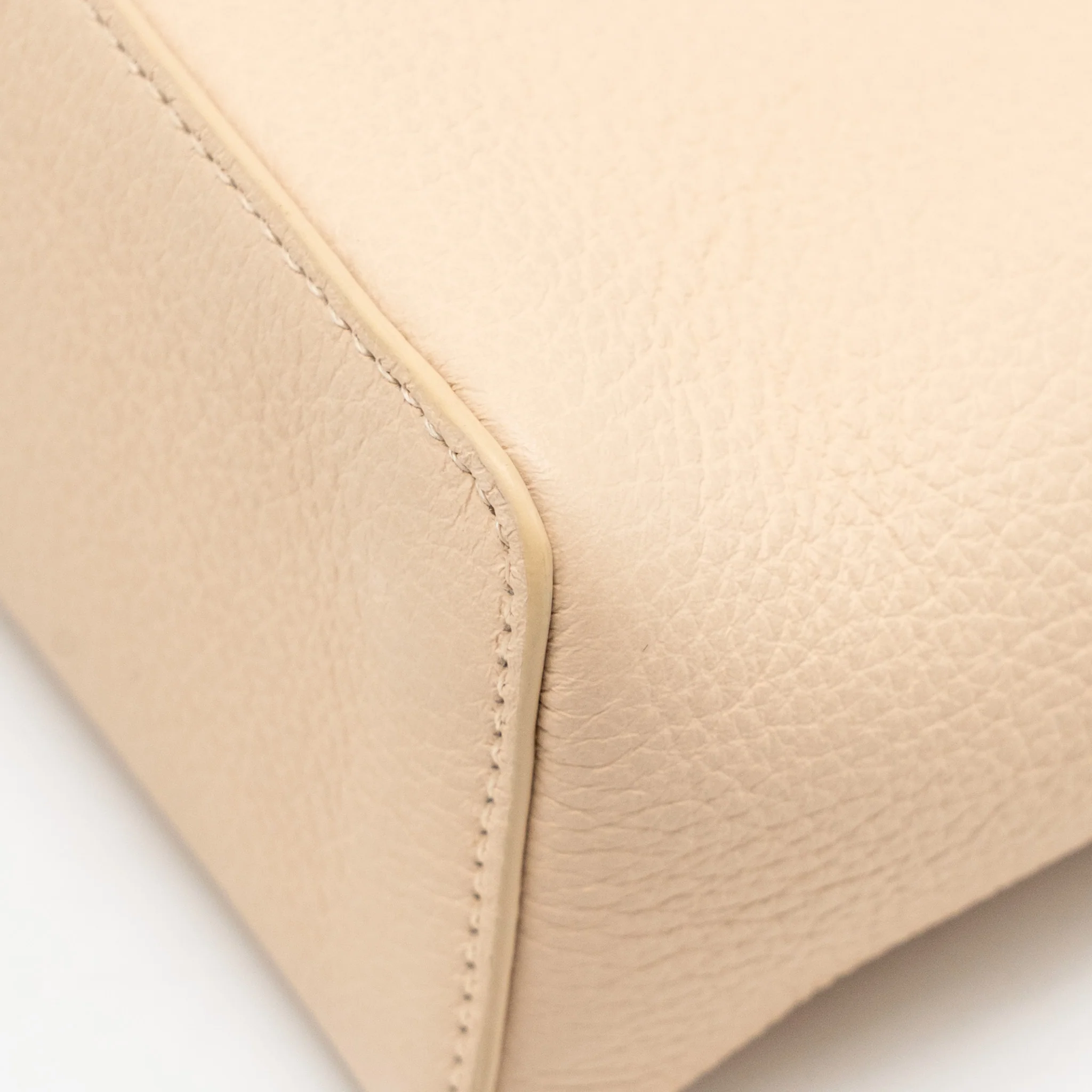 Loro Piana extra pocket L19 grained calfskin light pink SHW - Image 9
