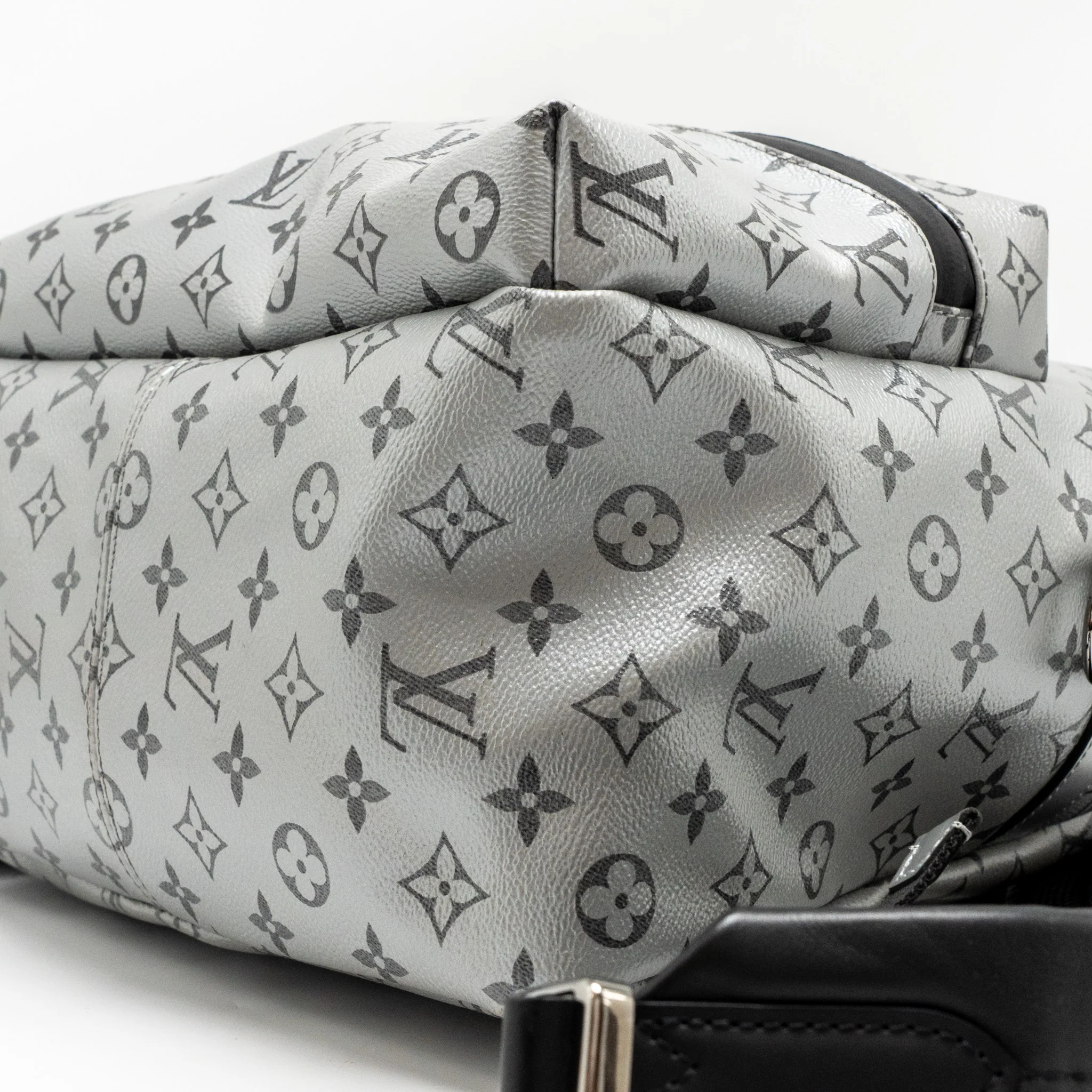 Louis Vuitton backpack Apollo monogram canvas silver / black SHW - Image 7