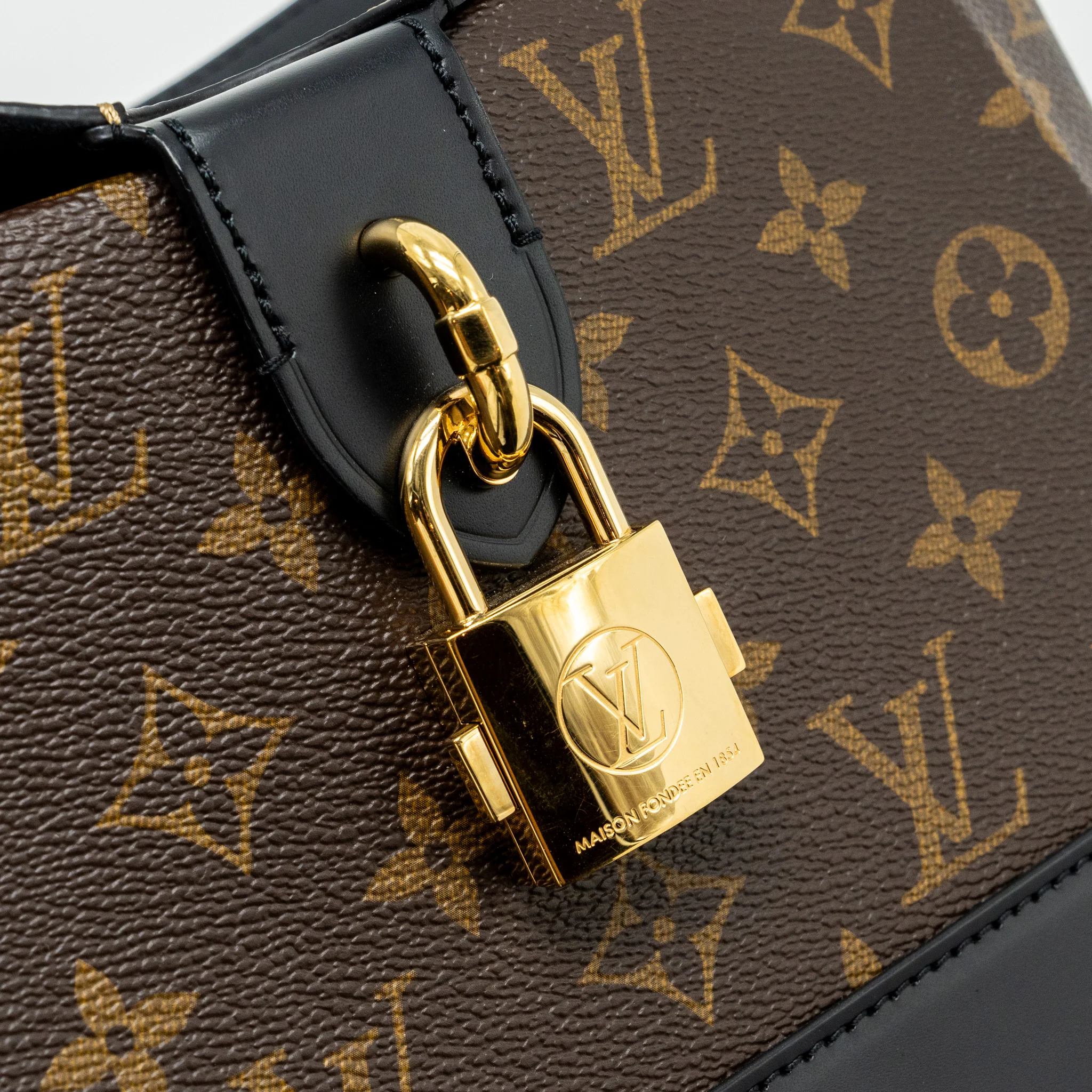 Louis Vuitton Bento Box Reverse Monogram Canvas Multicolour GHW - Image 8