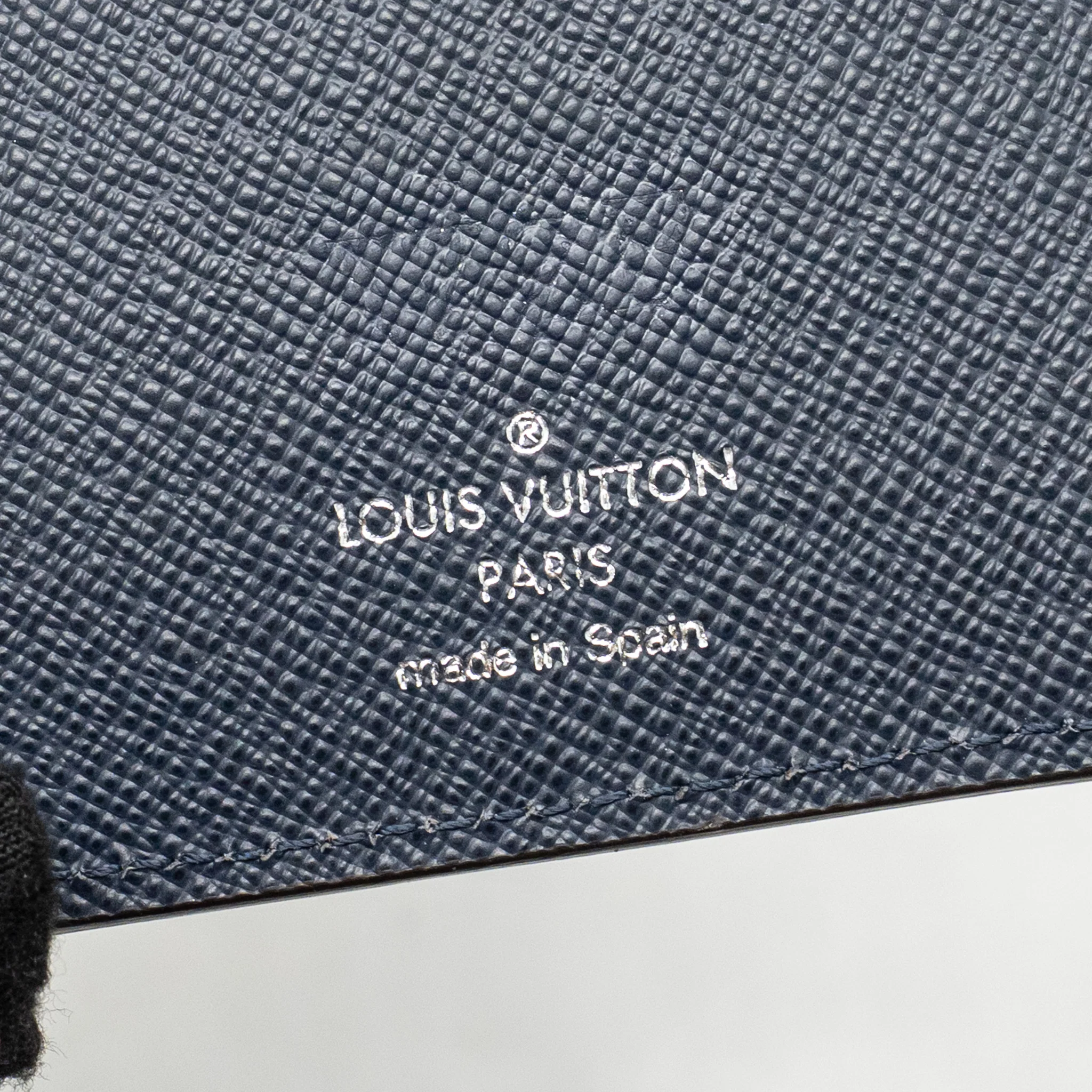 Louis Vuitton Brazza Wallet EPI Marine SHW - Image 10