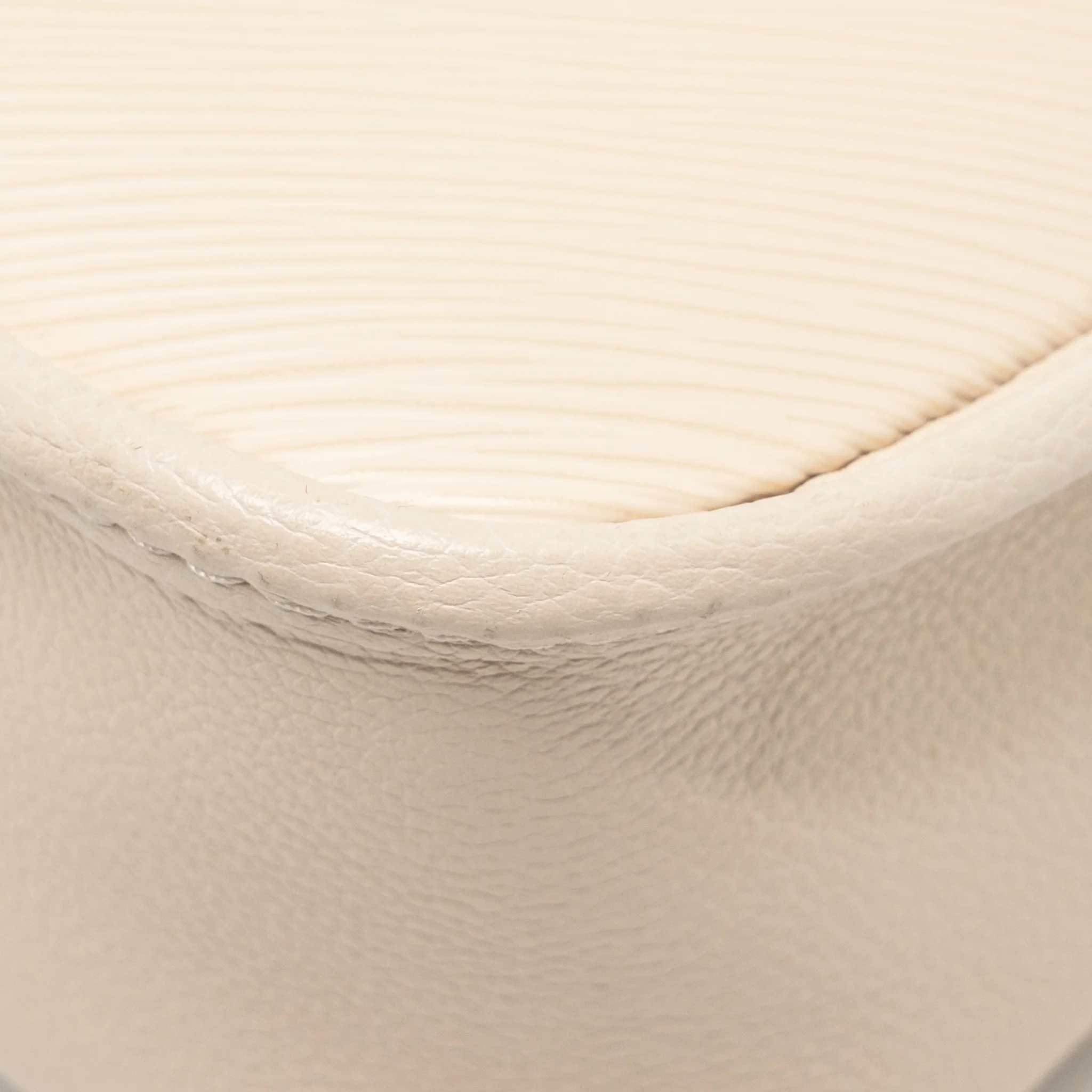 Louis Vuitton Buci Bag Epi Leather Quartz White SHW - Image 11