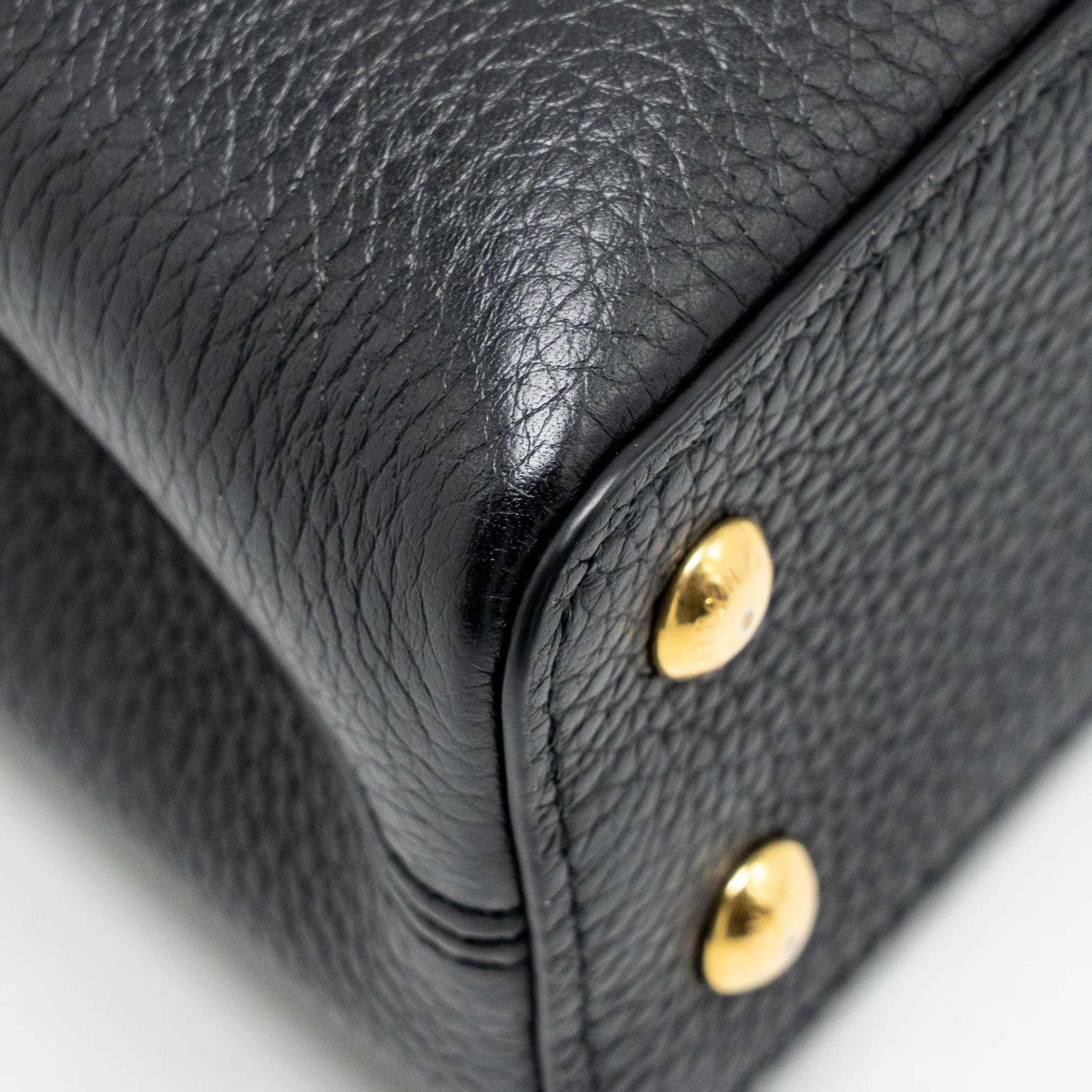 Louis Vuitton Capucines Mini Taurillon Black GHW - Image 8