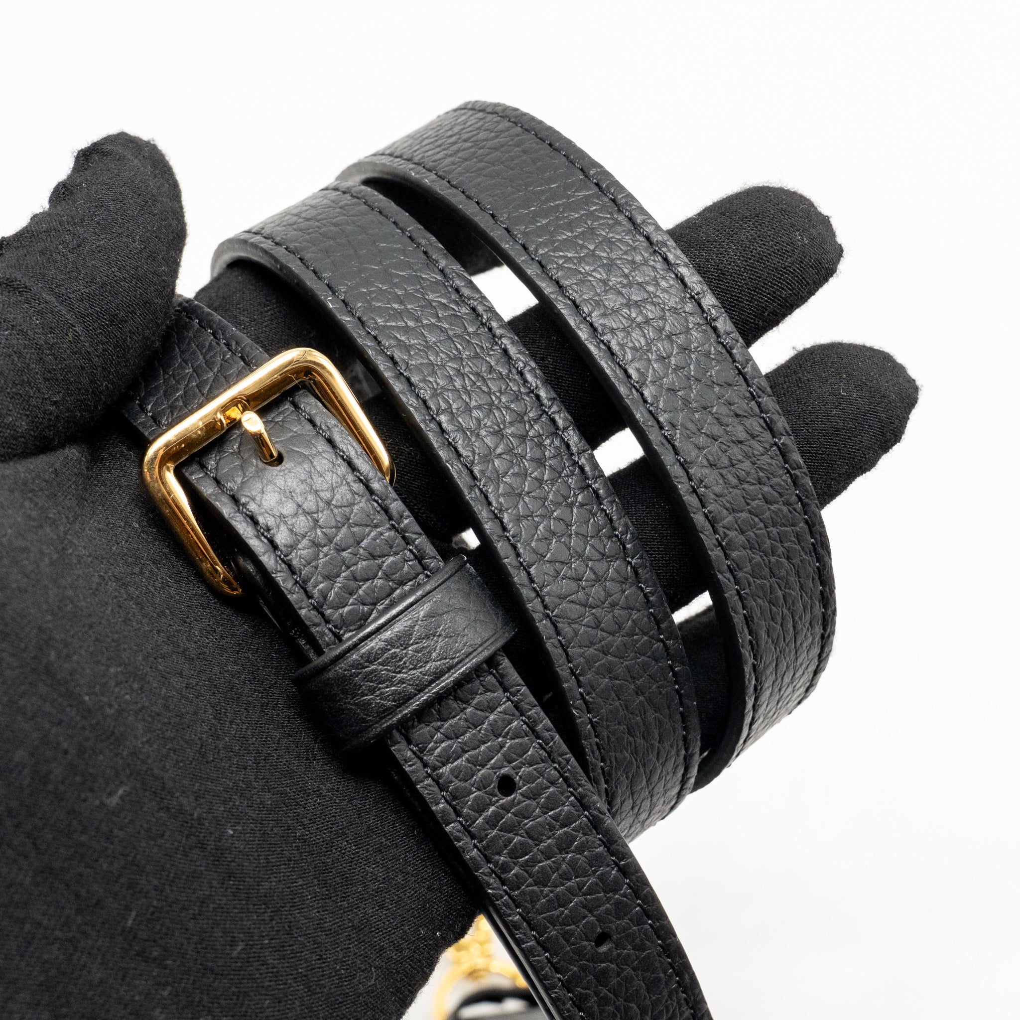 Louis Vuitton Capucines mm Taurillon Leather Black GHW - Image 16