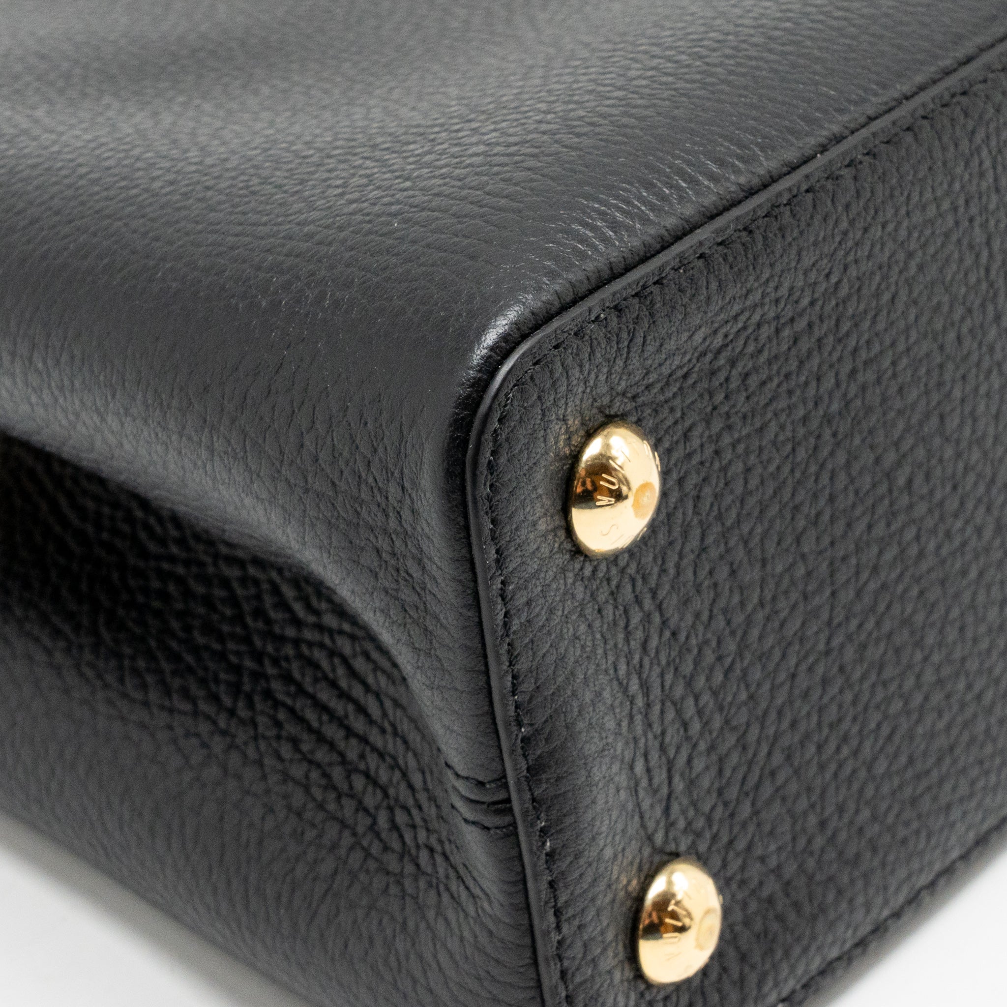 Louis Vuitton Capucines mm Taurillon Leather Black GHW - Image 7