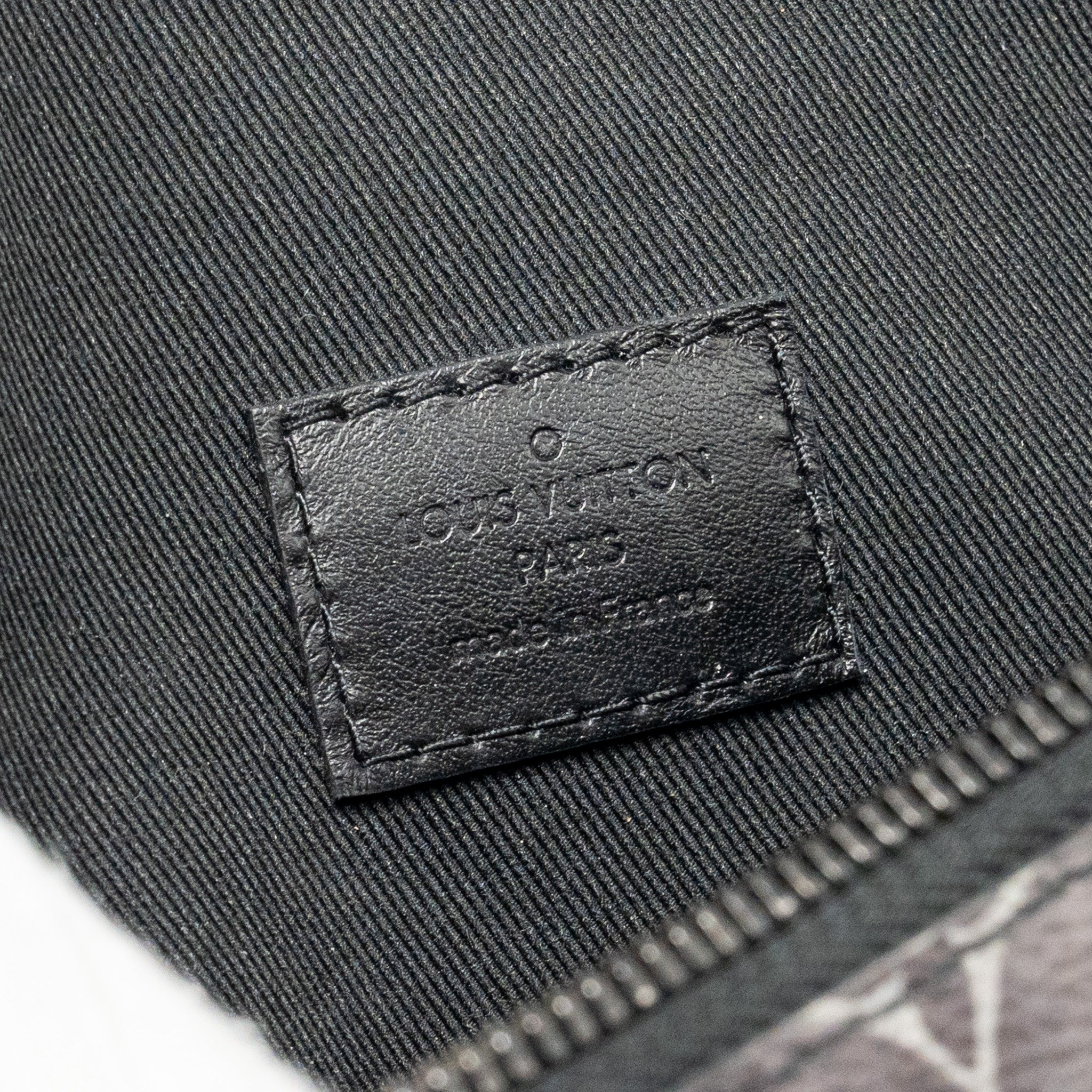 Louis Vuitton Discovery Bum Bag Monogram Black/ Silver Black Hardware - Image 10