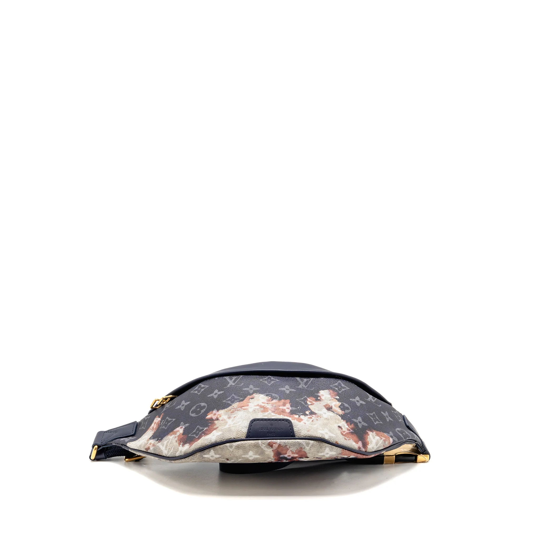 Louis Vuitton Discovery Bumbag PM Monogram Navy / Multicolour GHW - Image 6