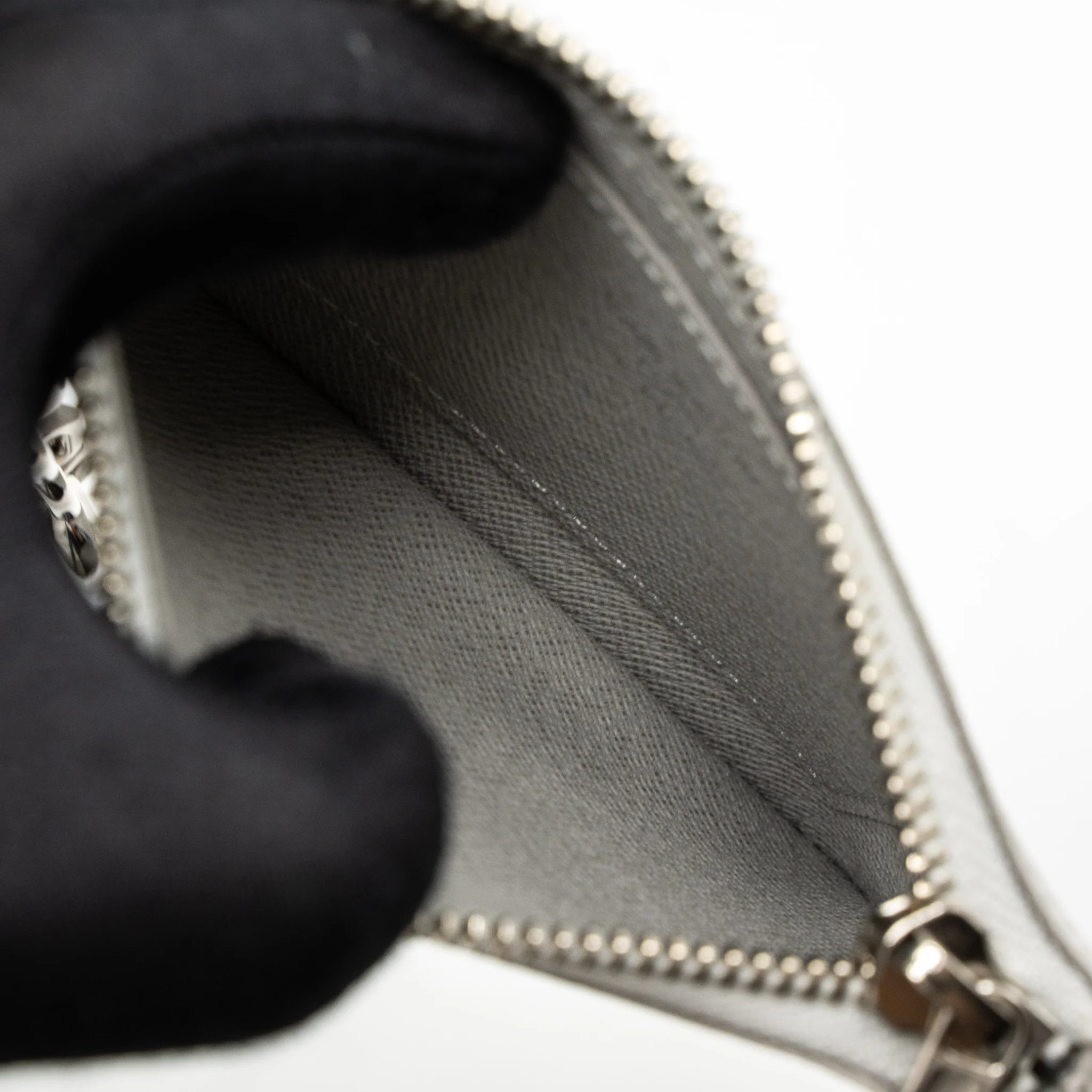 Louis Vuitton Earth Printed Zipped Pouch PM Coin Purse Monogram Canvas White SHW - Image 6