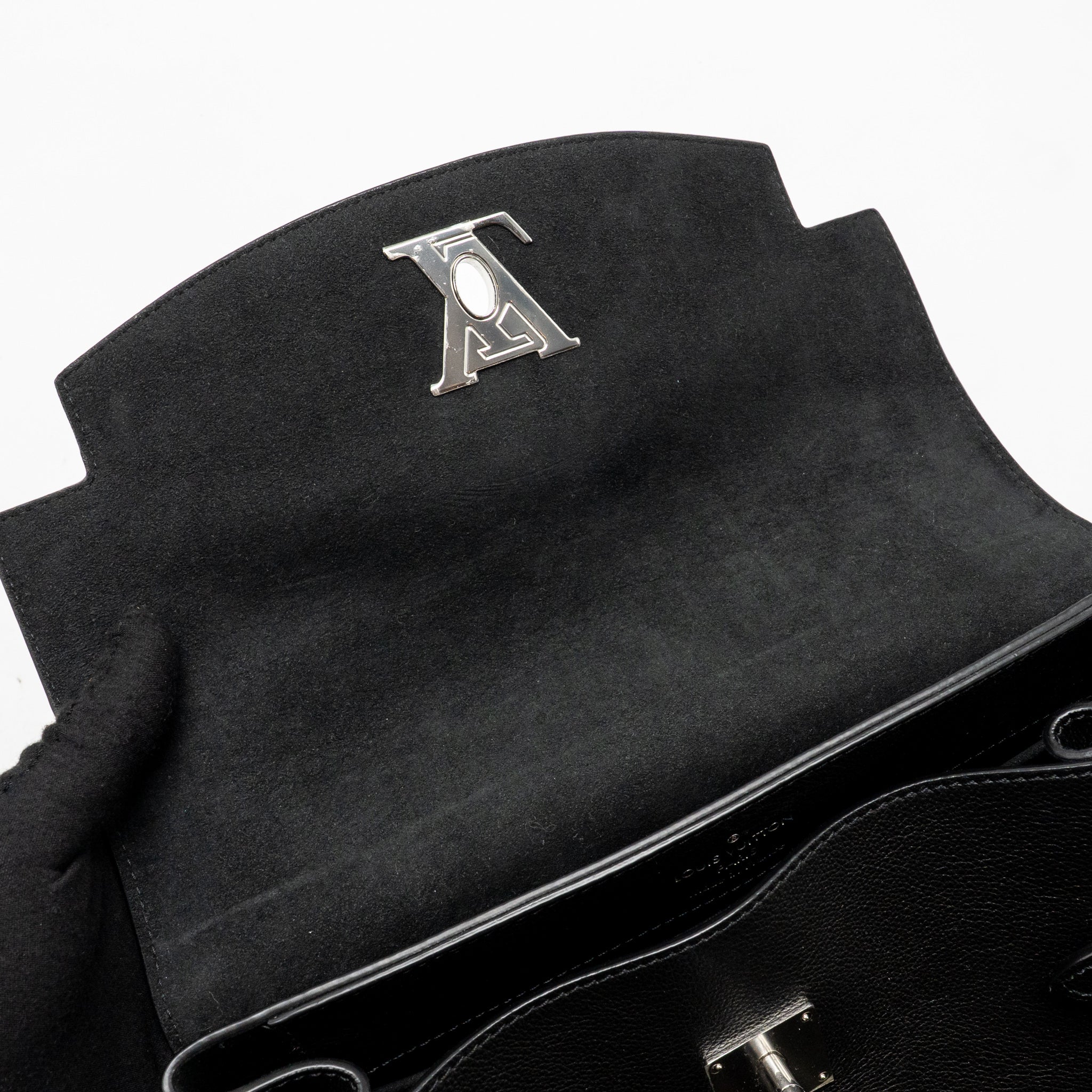 Louis Vuitton Lockme Ever MM Grained Calfskin Black SHW - Image 14