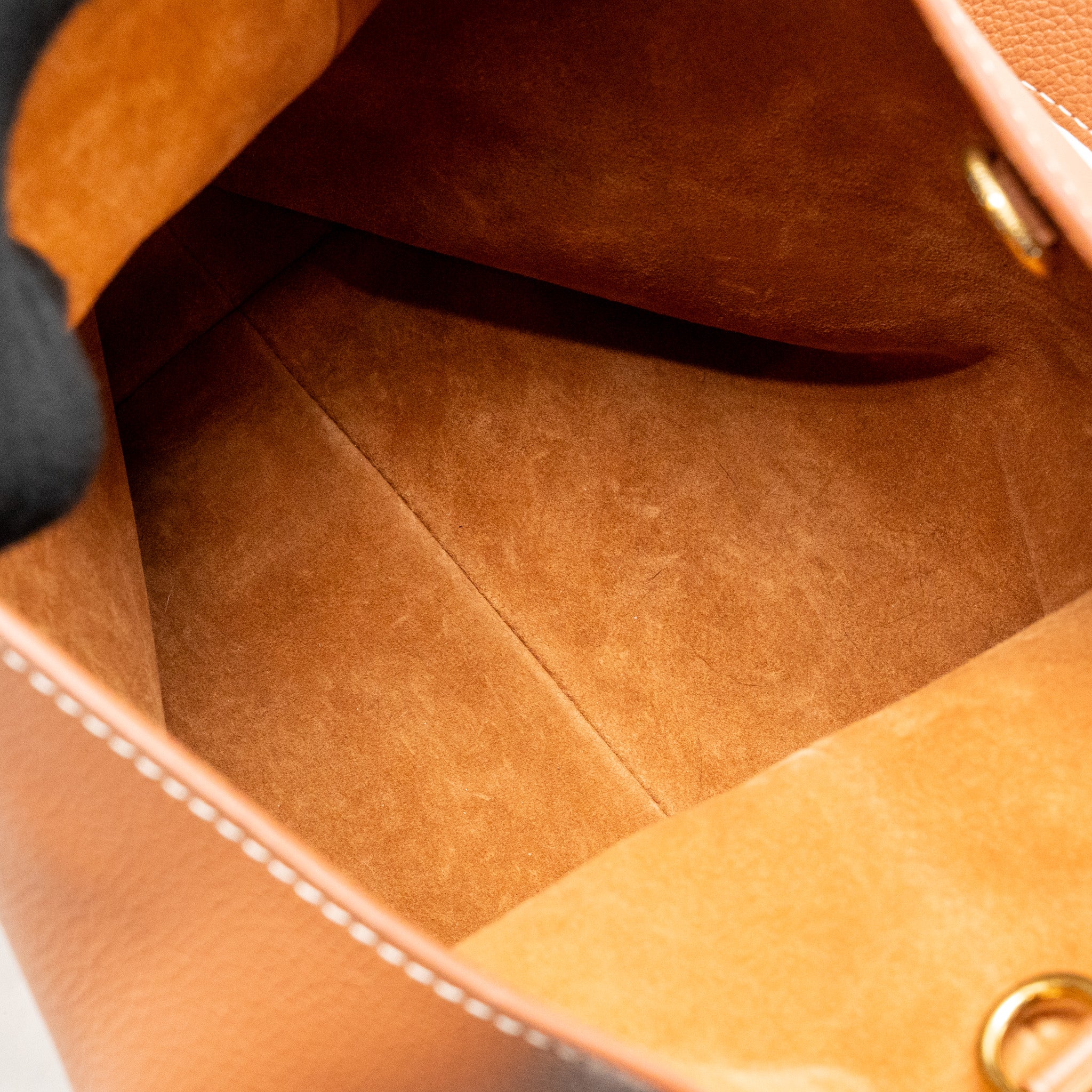 Louis Vuitton Low Key Hobo PM Smooth Calfskin Cognac GHW - Image 13