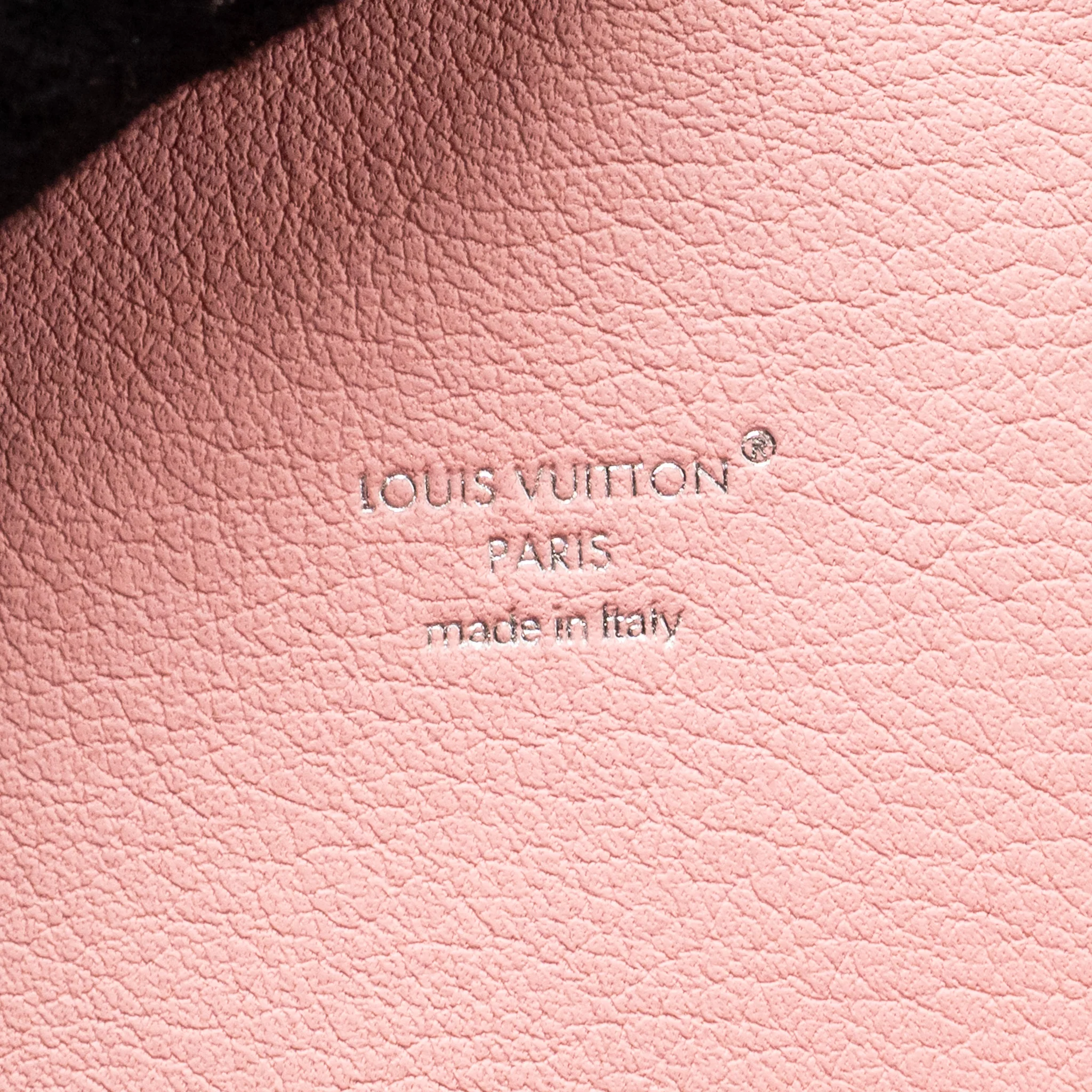 Louis Vuitton Lv Donut Bag Charm Leather/Canvas Pink SHW - Image 4