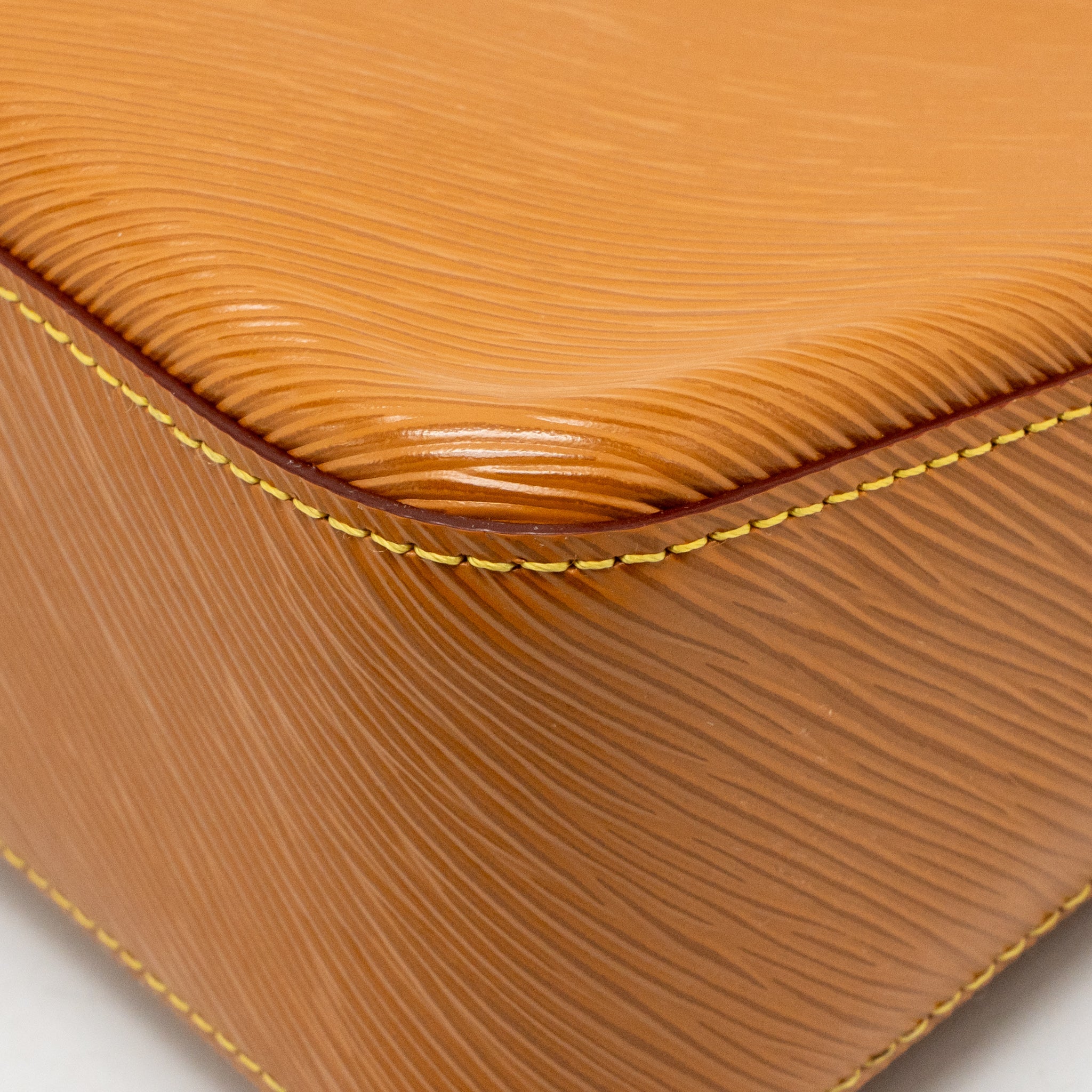 Louis Vuitton Marelle Epi Leather Gold Miel SHW - Image 10
