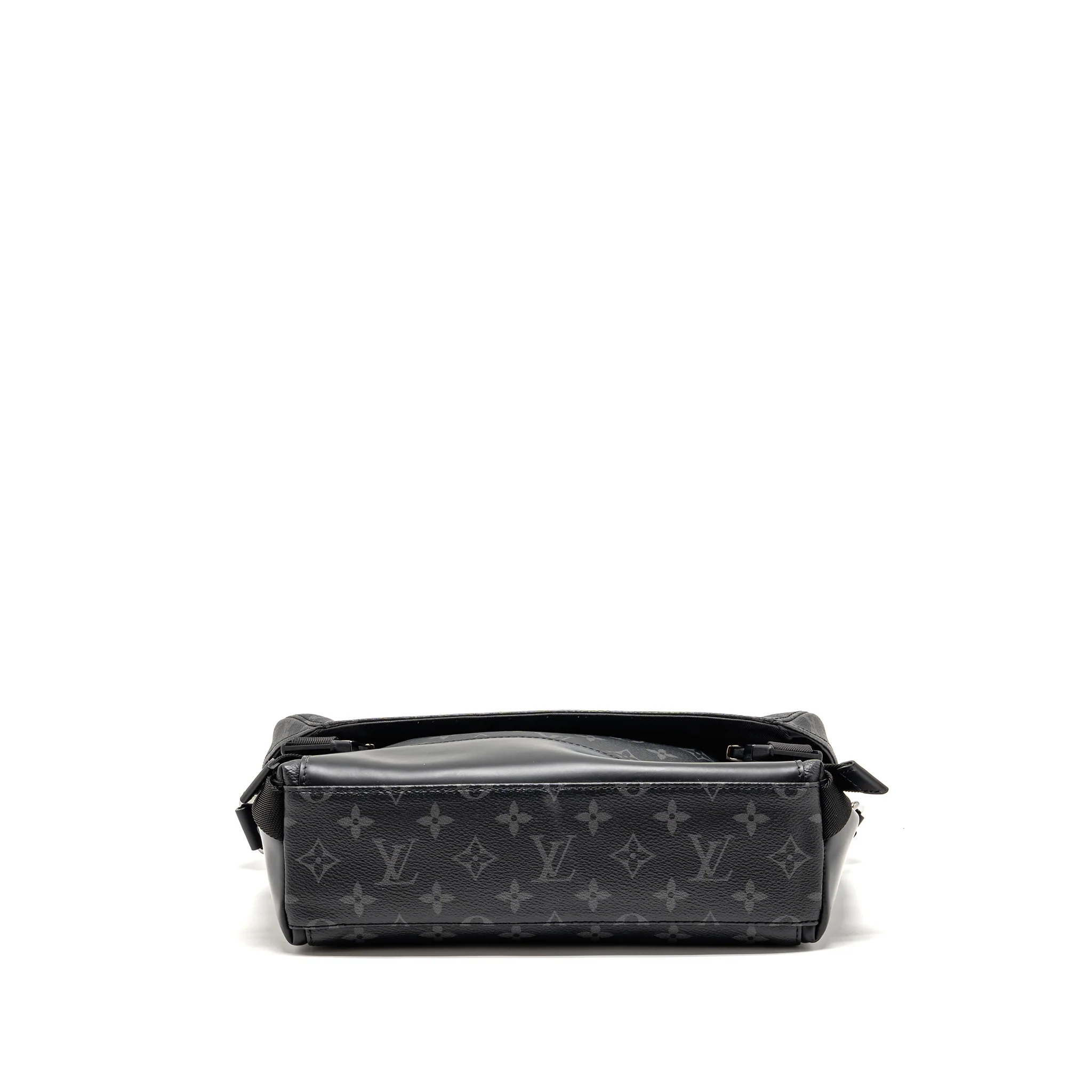 Louis Vuitton Messenger Voyager PM monogram eclipse black SHW - Image 6