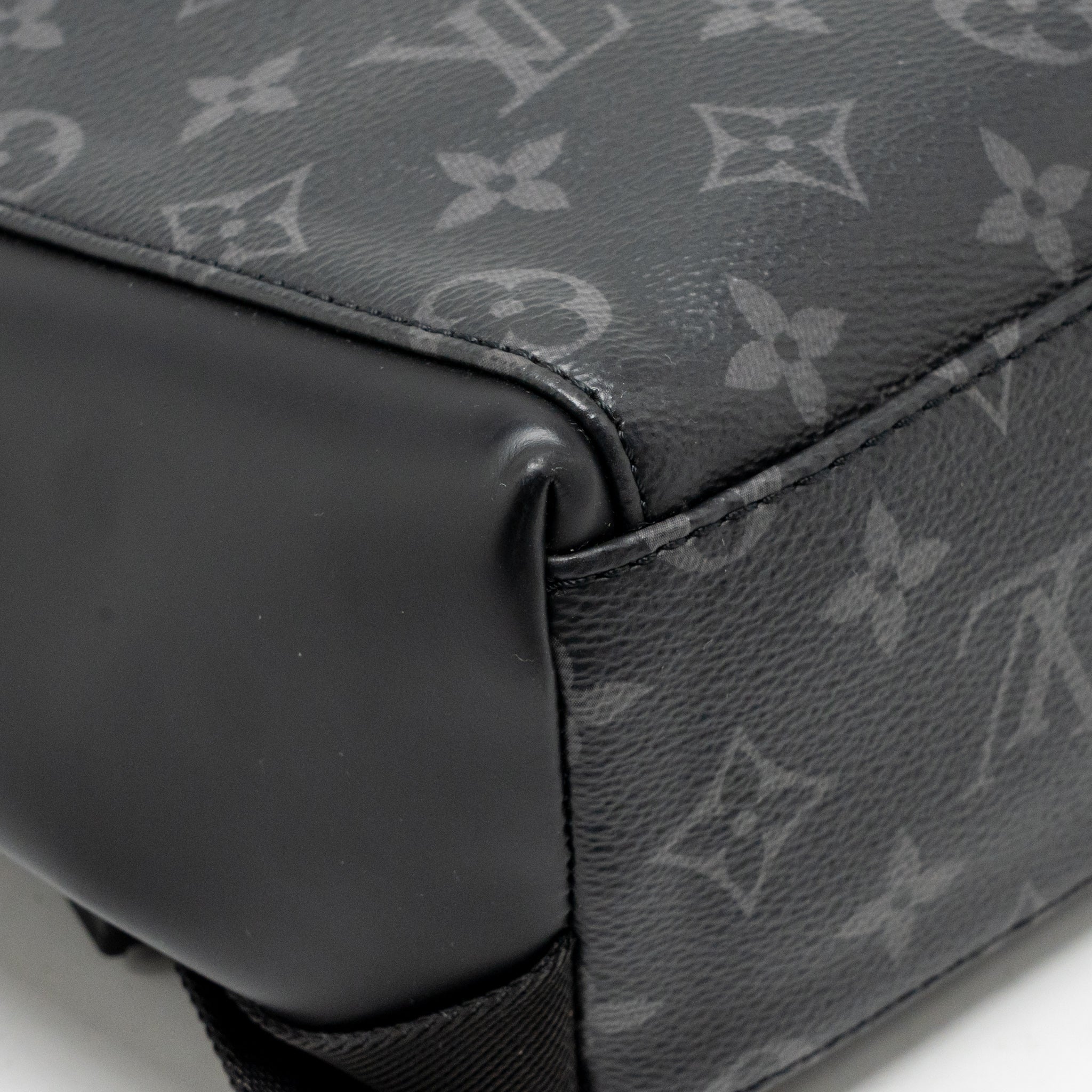 Louis Vuitton Messenger Voyager PM monogram eclipse black SHW - Image 9