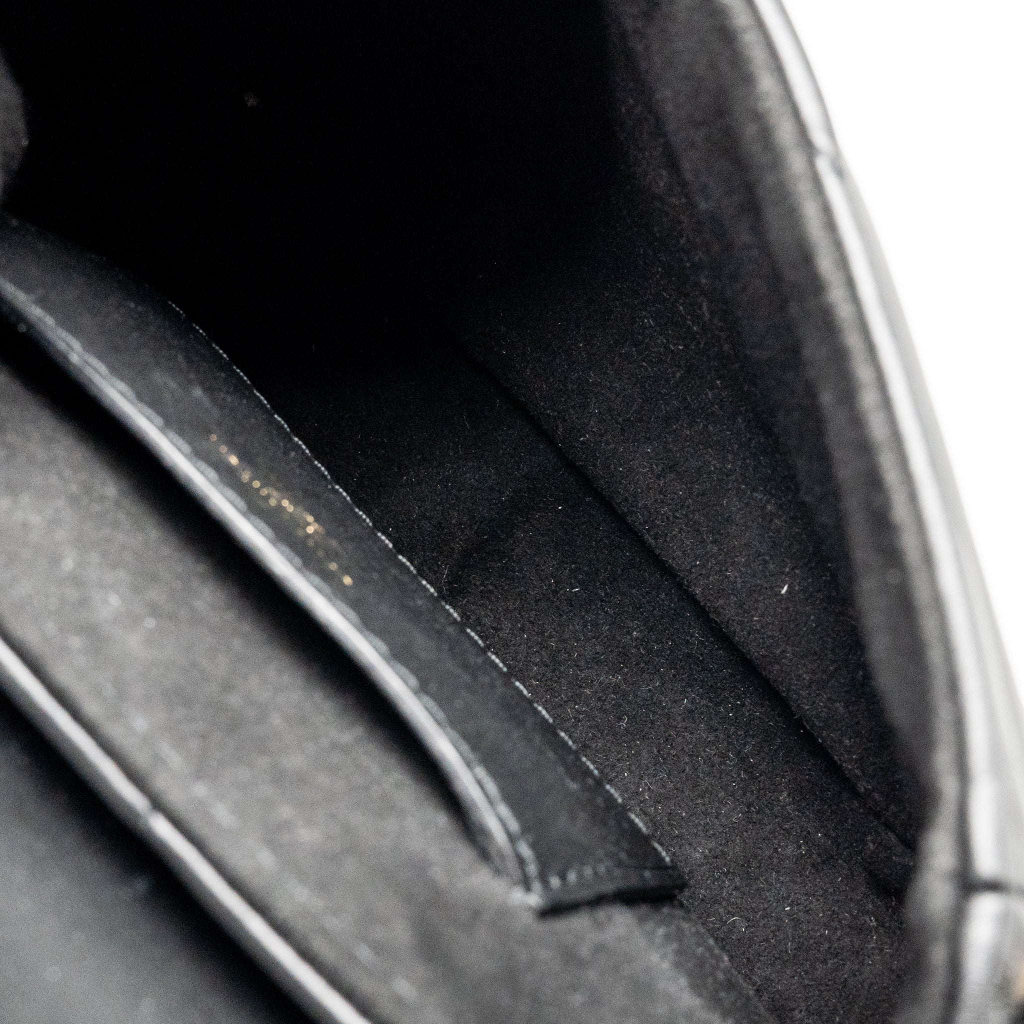 Louis Vuitton New Wave Multi Pochette Calfskin Black GHW - Image 15