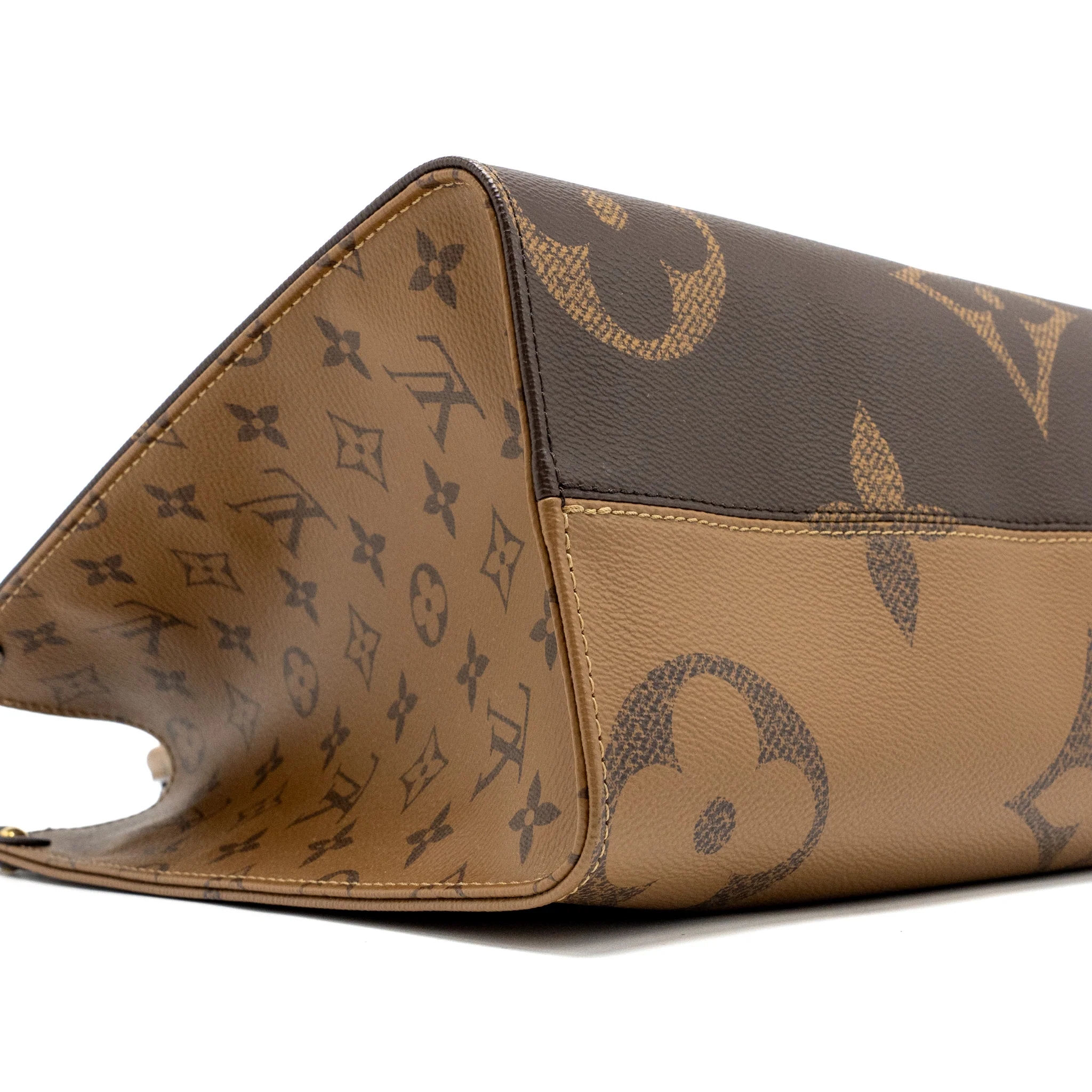 Louis Vuitton Onthego MM monogram canvas GHW - Image 6